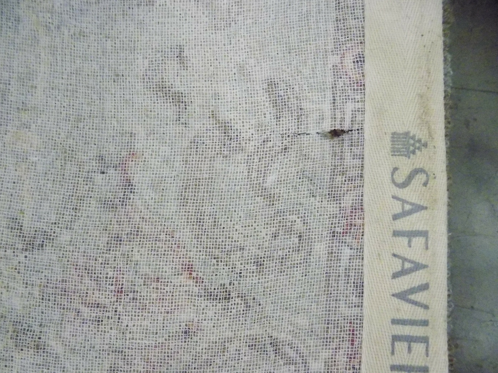 BEIGE / RED 6′ X 9′ Damaged Rug Reduced Price 1172601206 EZC479B-6
