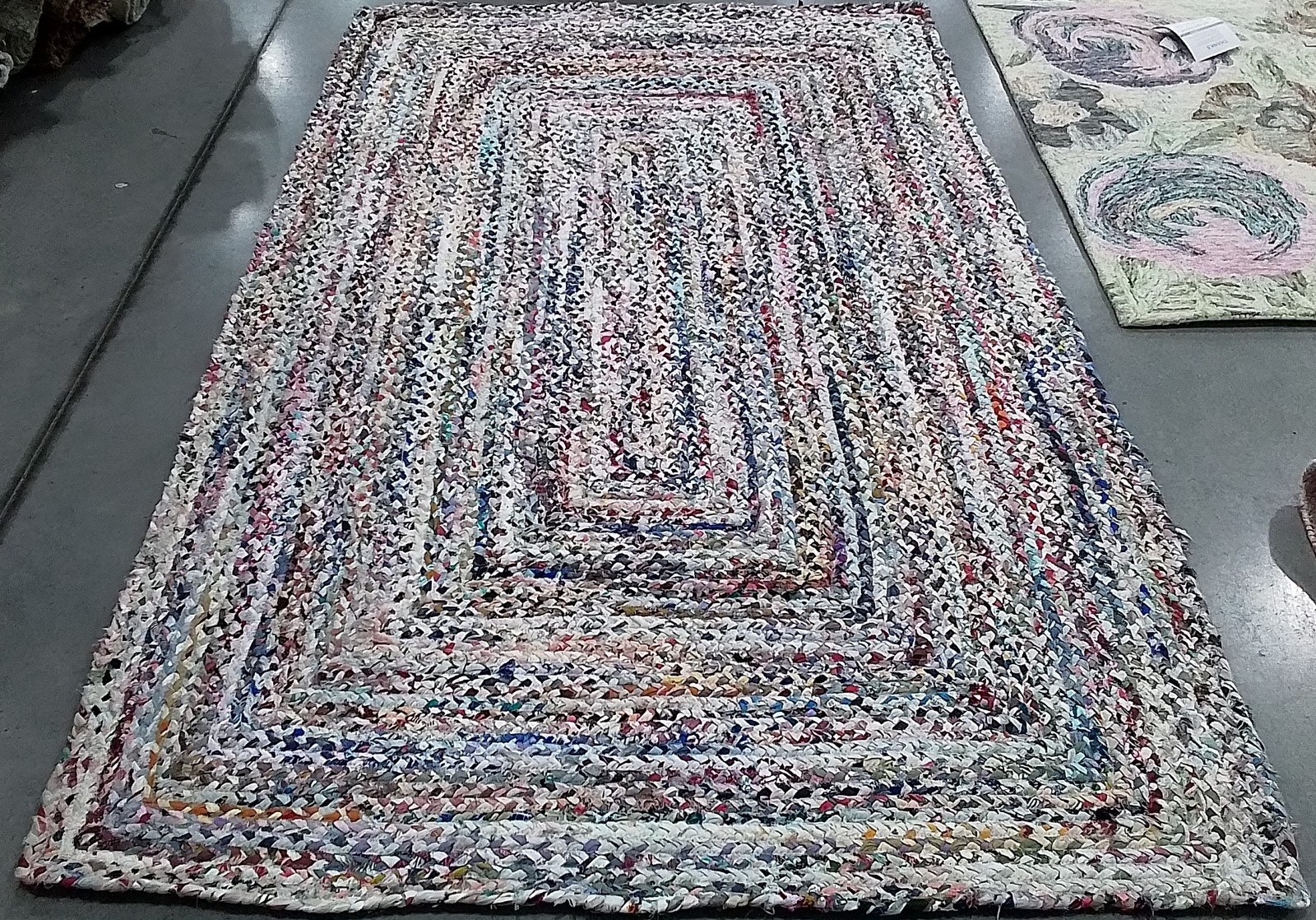 IVORY / MULTI 5′-0″ x 8′-0″ Flaw in Rug, Reduced Price 1172803267 BRD210B-5