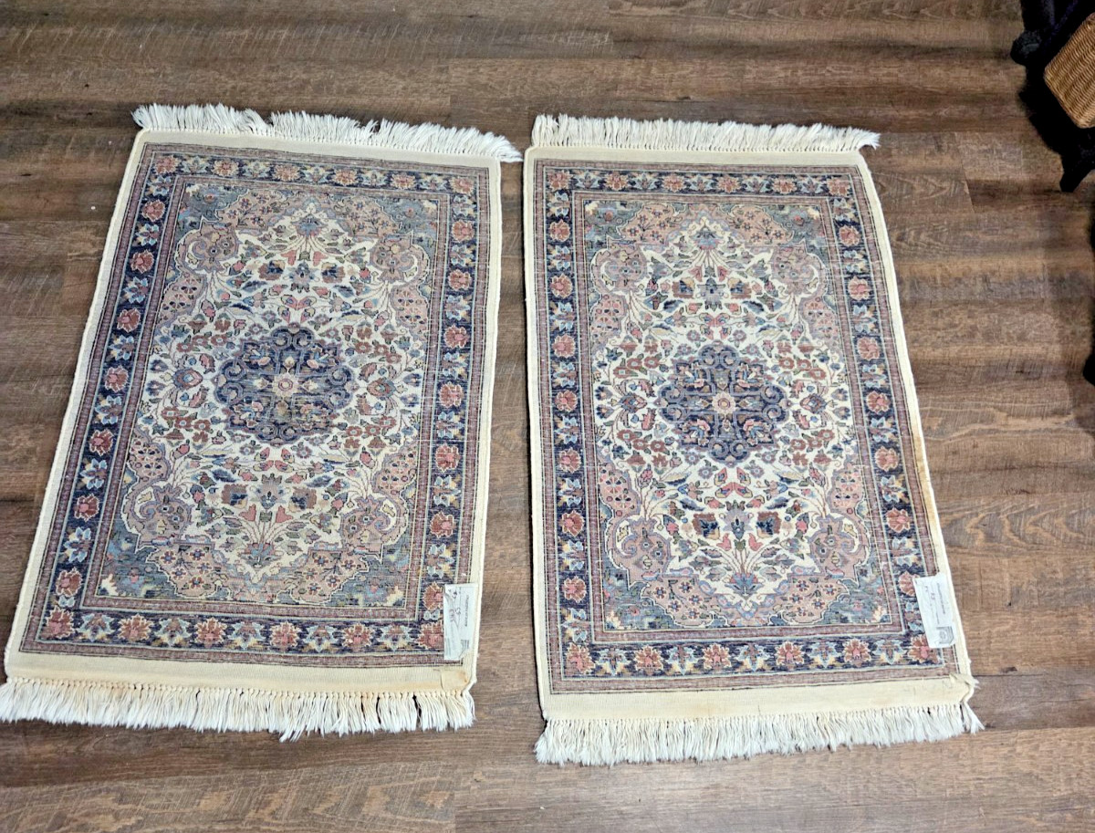 Vintage Hand‑Knotted Wool Rug Set (Pair) 2′ x 3.5′ Colorful Medallion & Floral