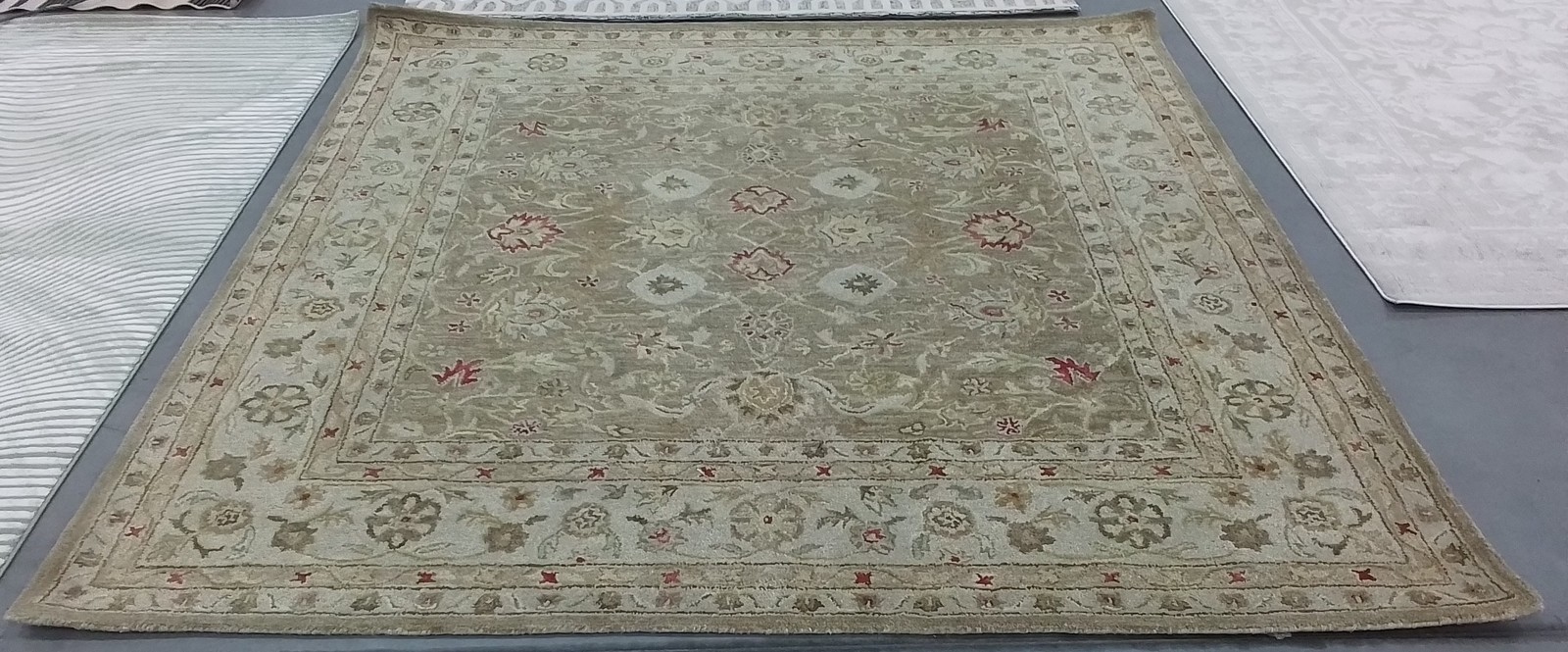 TAN / IVORY 8′-0″ x 8′-0″ Back Stain Rug, Reduced Price 1172787526 AN522B-8SQ