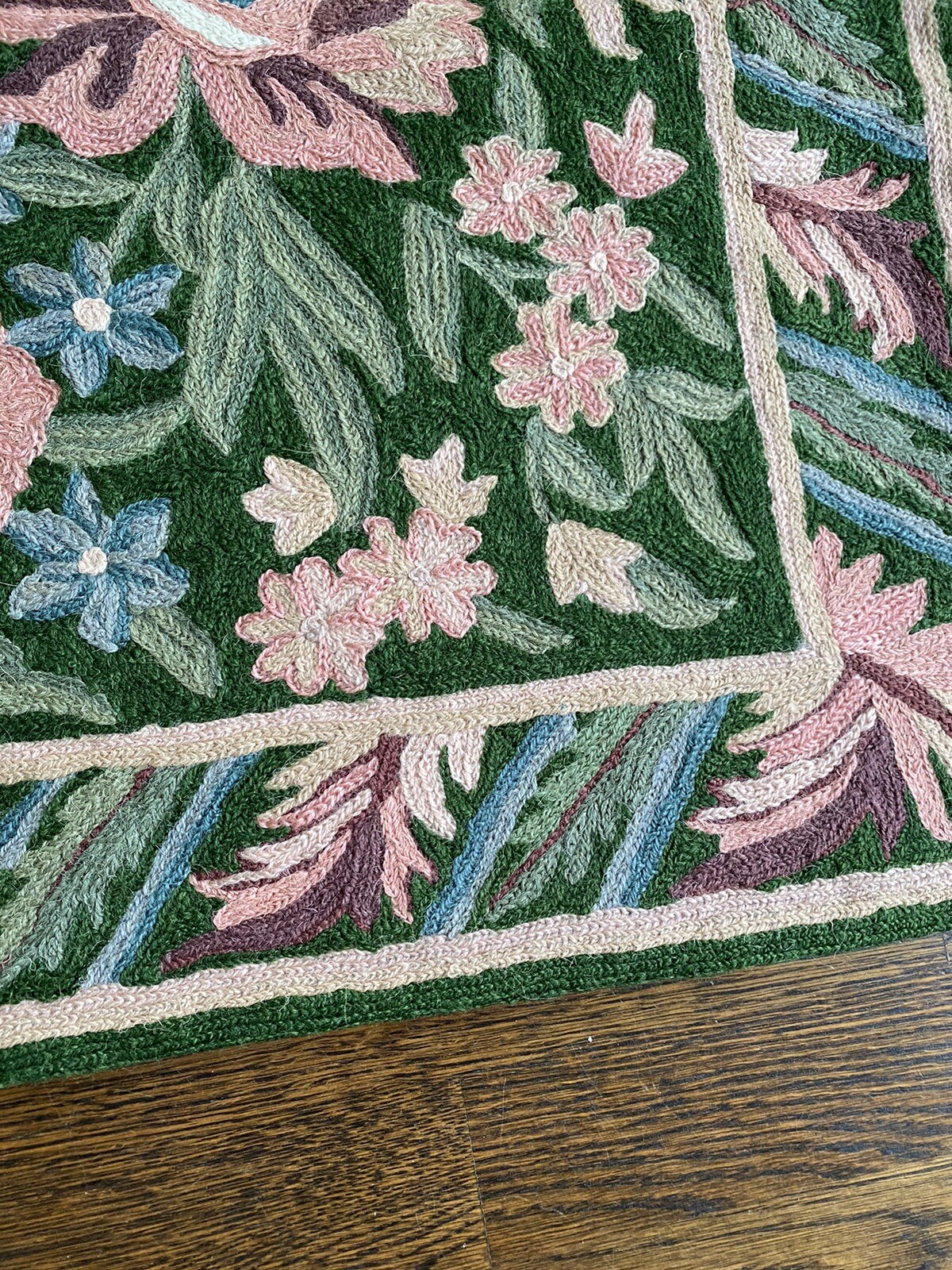 Vintage Chain Stitch Rug 100% Wool Face 2’ x 3′ Flowers Hand Made In India