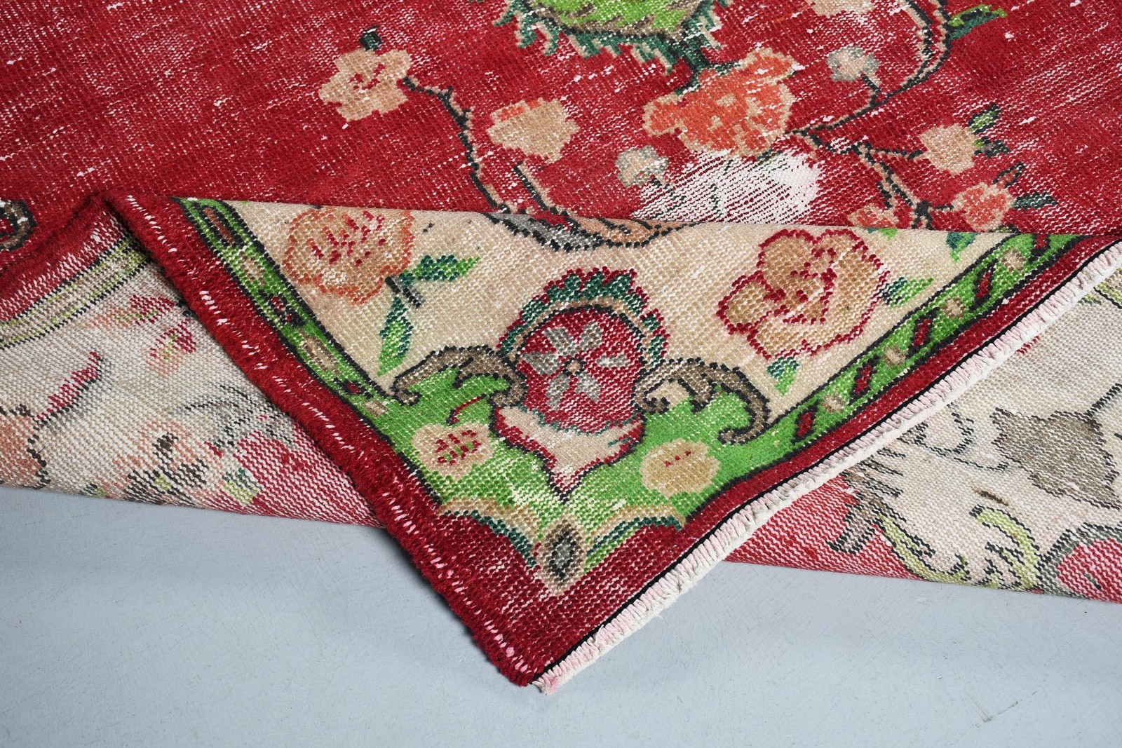 Vintage Rug, 5,7×8,5 ft Turkish Rug, Red Plants & trees Wool Rug