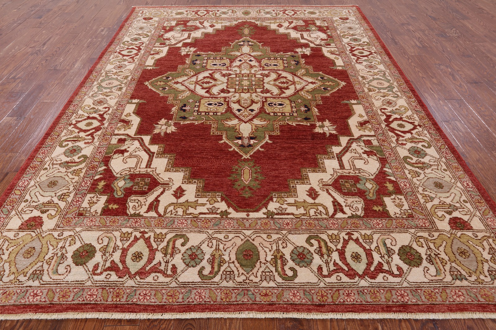 8′ 0″ X 10′ 11” Heriz Serapi Hand Knotted Area Rug – H8173