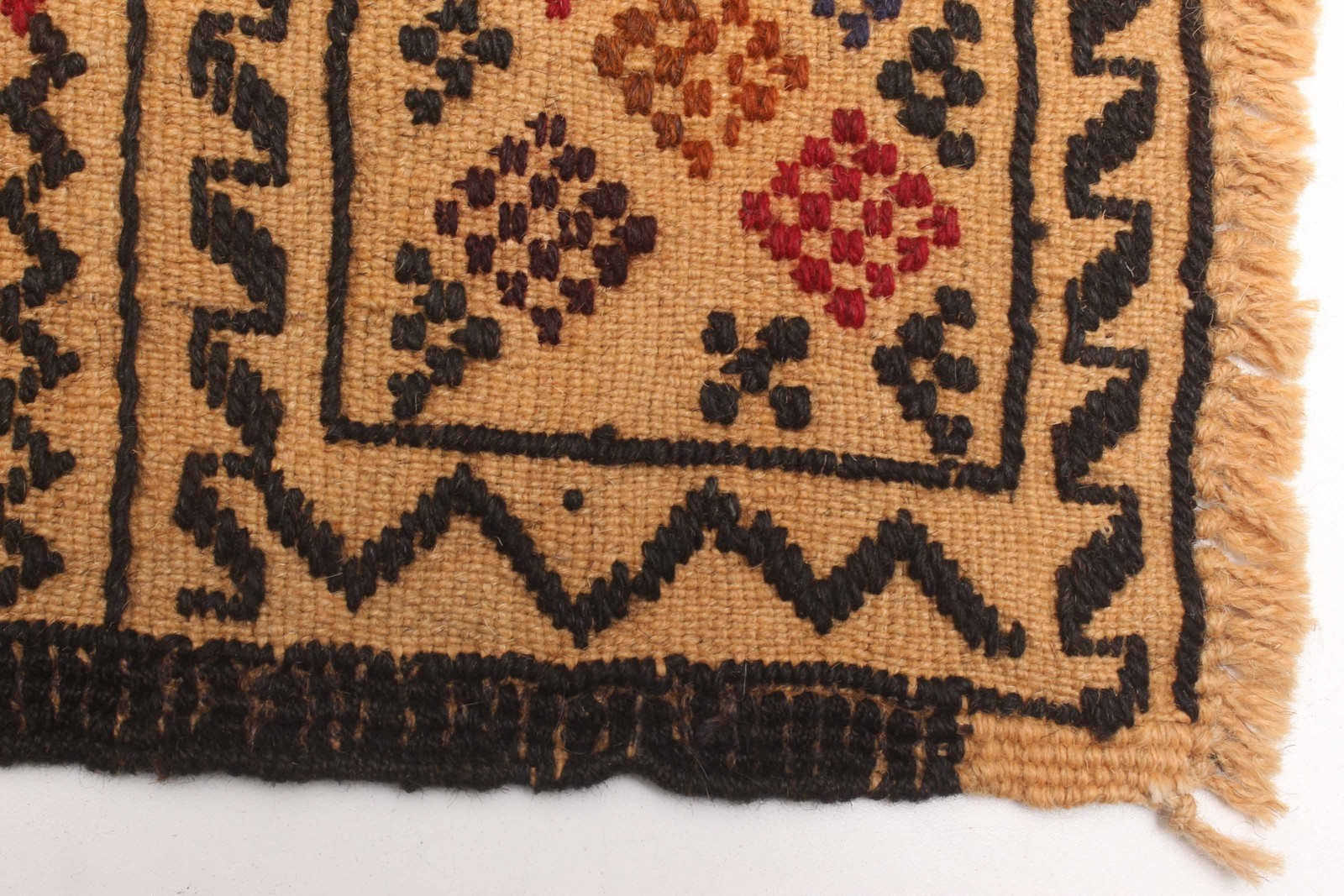 Vintage Hand Woven Area Rug 4’5″ x 6’4″ Traditional Wool Oriental Carpet