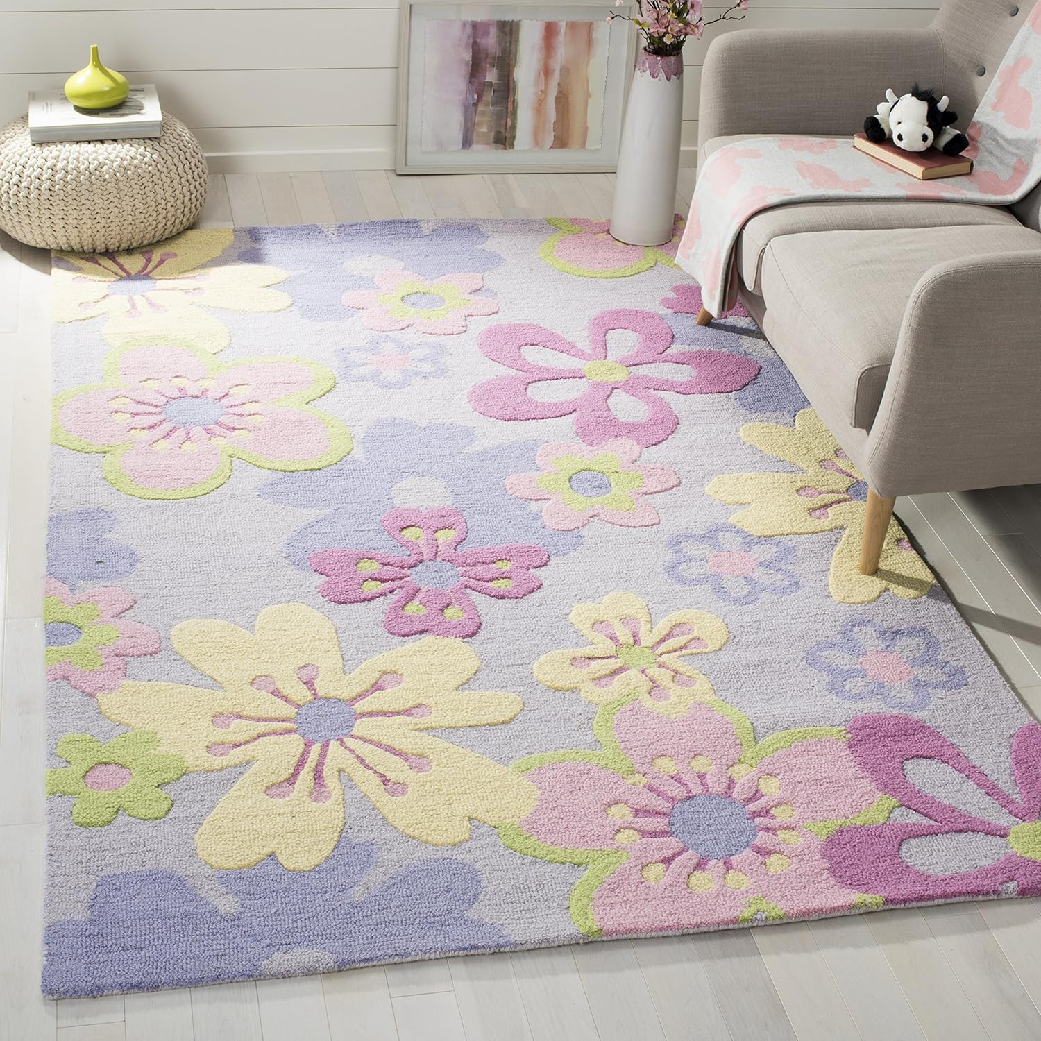 Handmade Floral Kids Accent Rug 4′ x 6′ – Perfect for High Traffic Areas