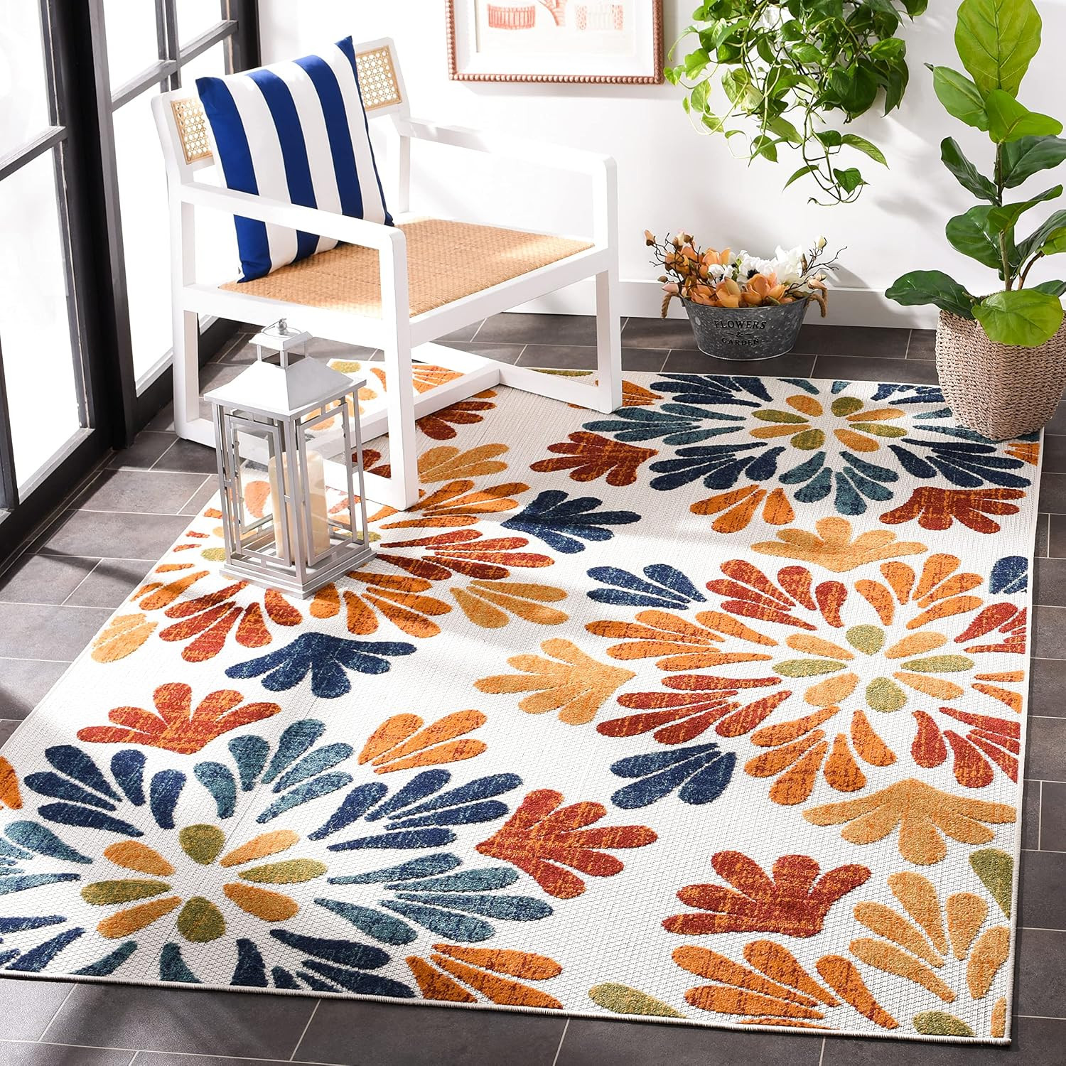 SAFAVIEH Washable Rug Outdoor Cabana Collection – 6’7″ Square, Cream & Red, Non-
