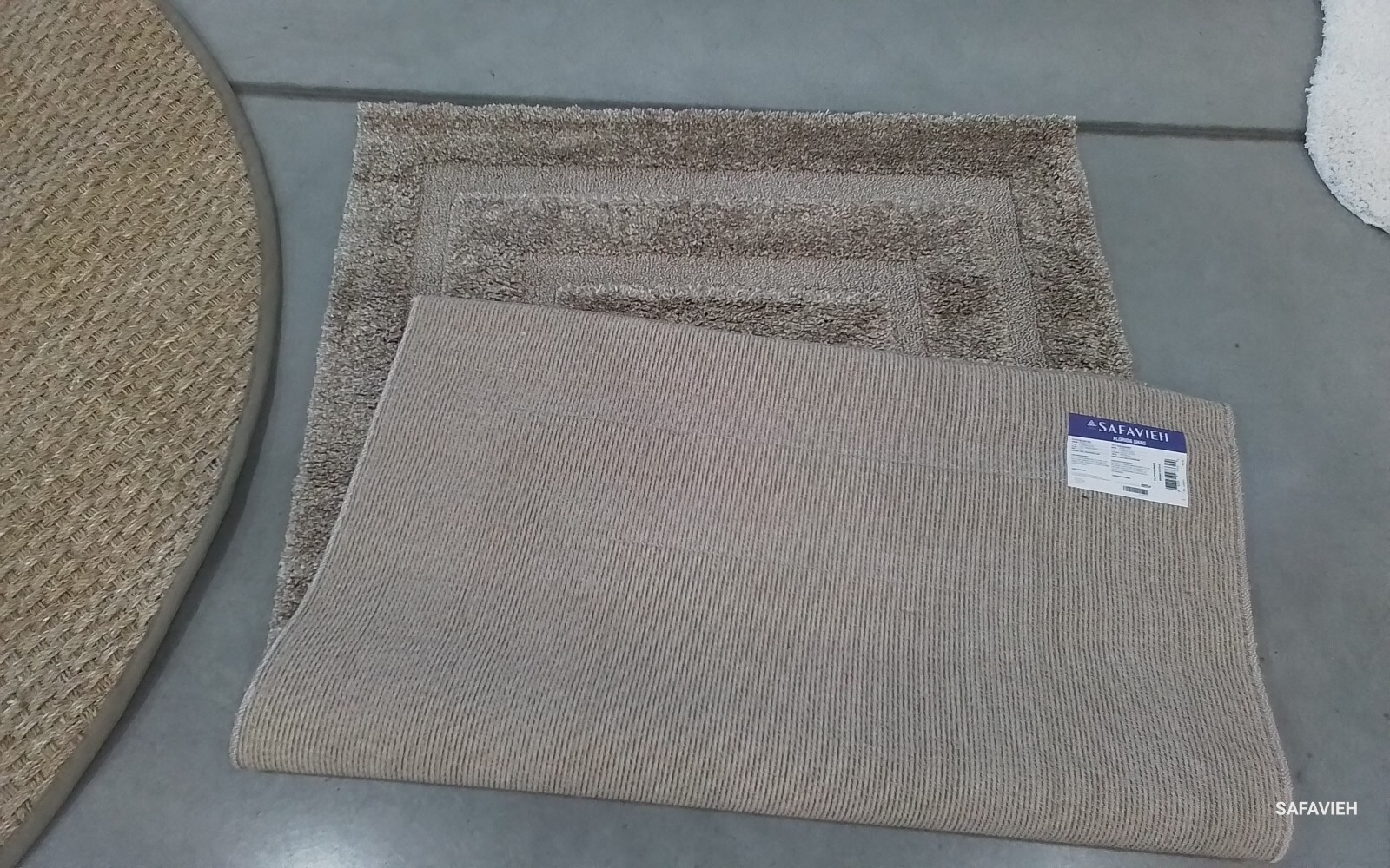 BEIGE / BEIGE 4′-0″ x 6′-0″ Flaw in Rug, Reduced Price 1172772859 SG454-1313-4