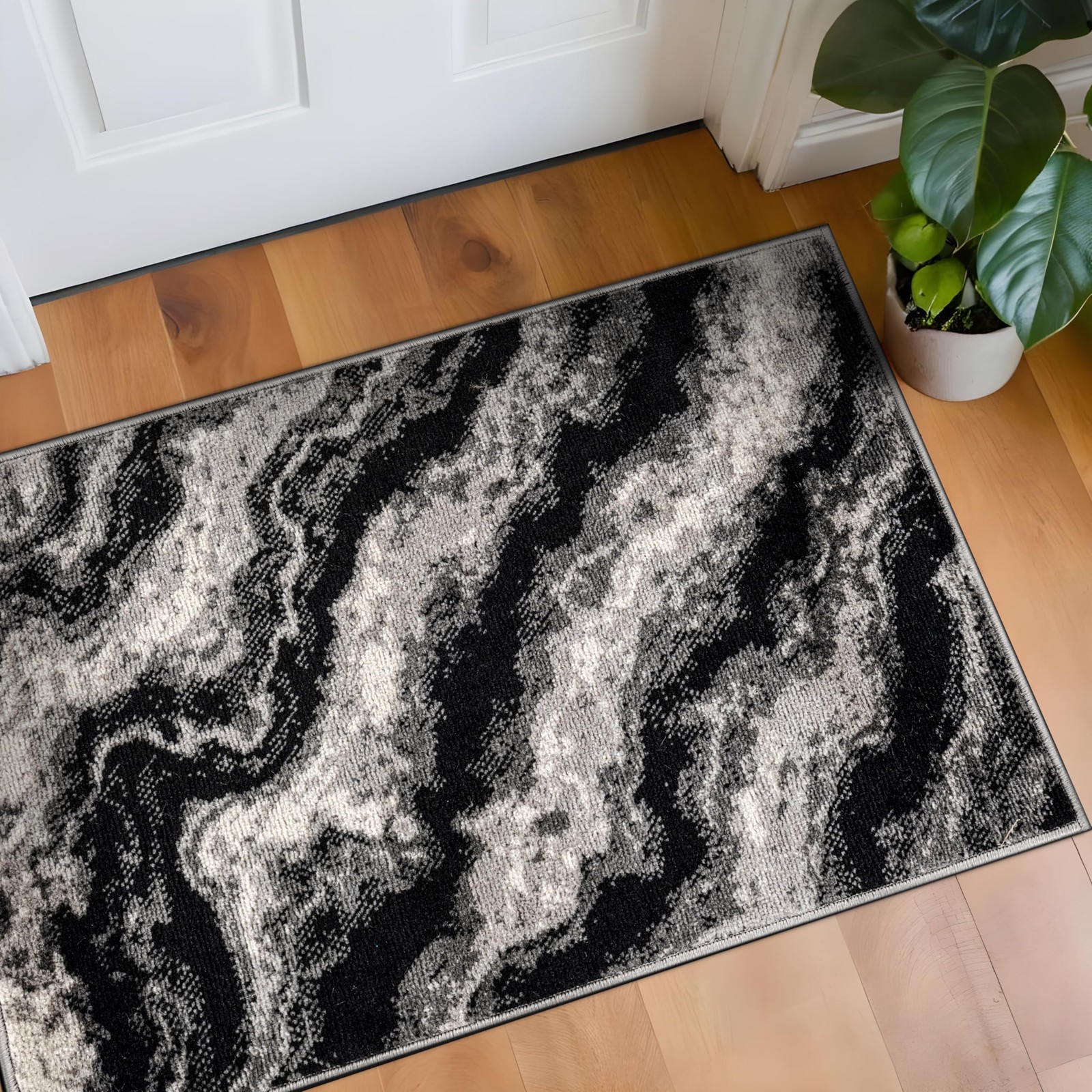 Black 2’x3′ Modern Contrast Indoor Area Rug Low Pile Jute Backing Floor Mat