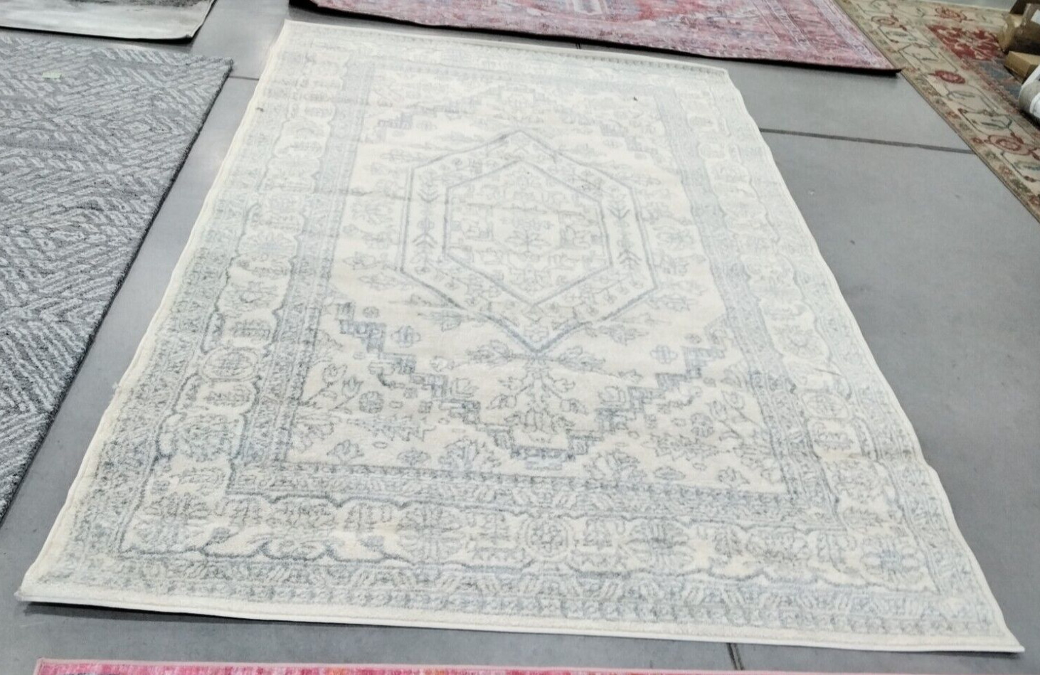 IVORY / SLATE 6′ X 9′ Damaged Binding Rug, Reduced Price 1172731576 ADR108S-6
