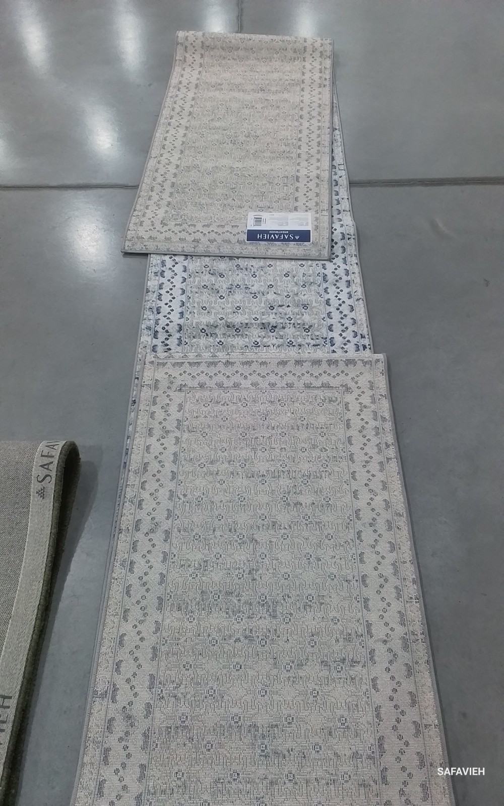 LIT GREY / BLUE 2′-0″ x 16′-0″ Flaw in Rug, Reduced Price 1172779246 BNT899G-216