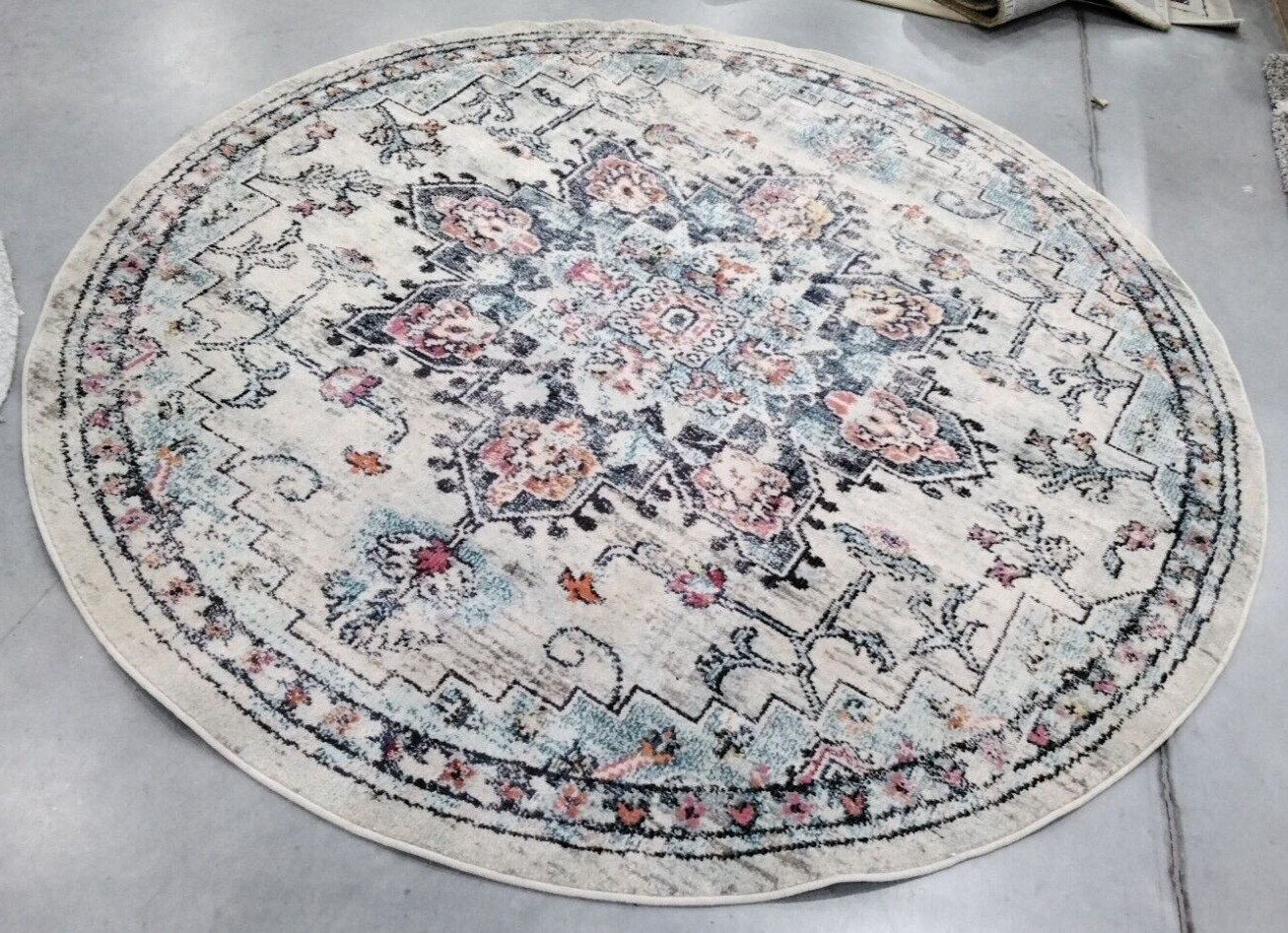 CREAM 6′-7″ X6′-7″ Round Pulled Threads Rug, Reduced Price 1172731295 MAD473B-7R