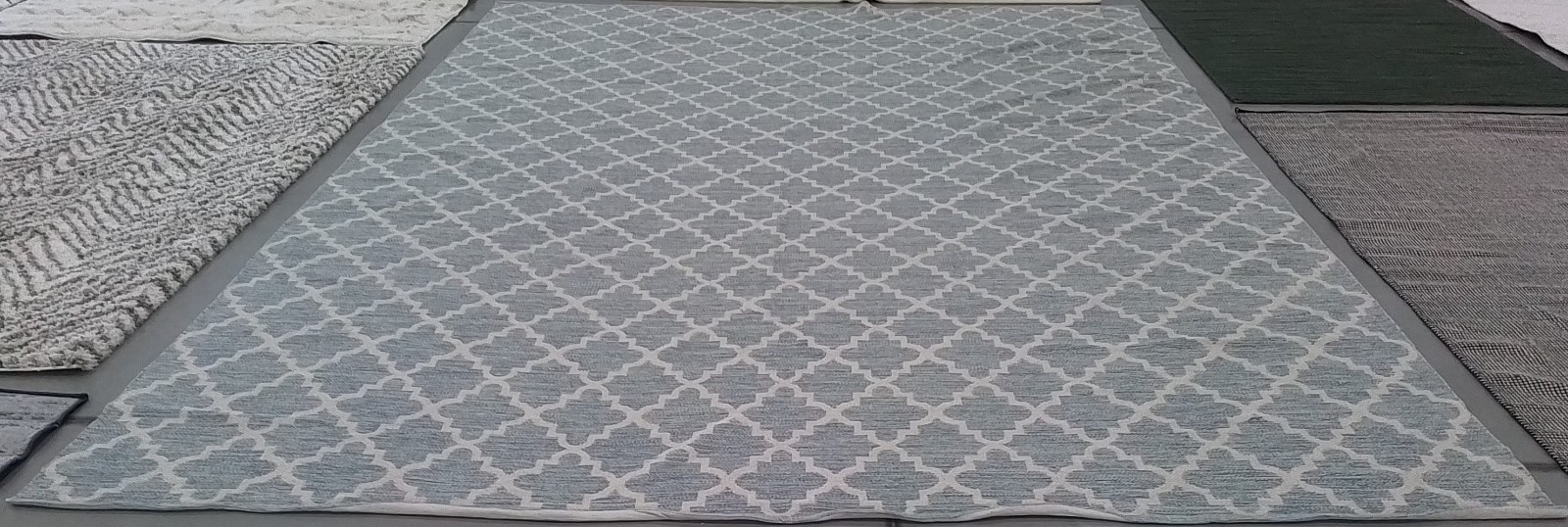 L BLUE / IVORY 11′-0″ x 15′-0″ Flaw in Rug Reduced Price 1172781070 MTK810B-1115