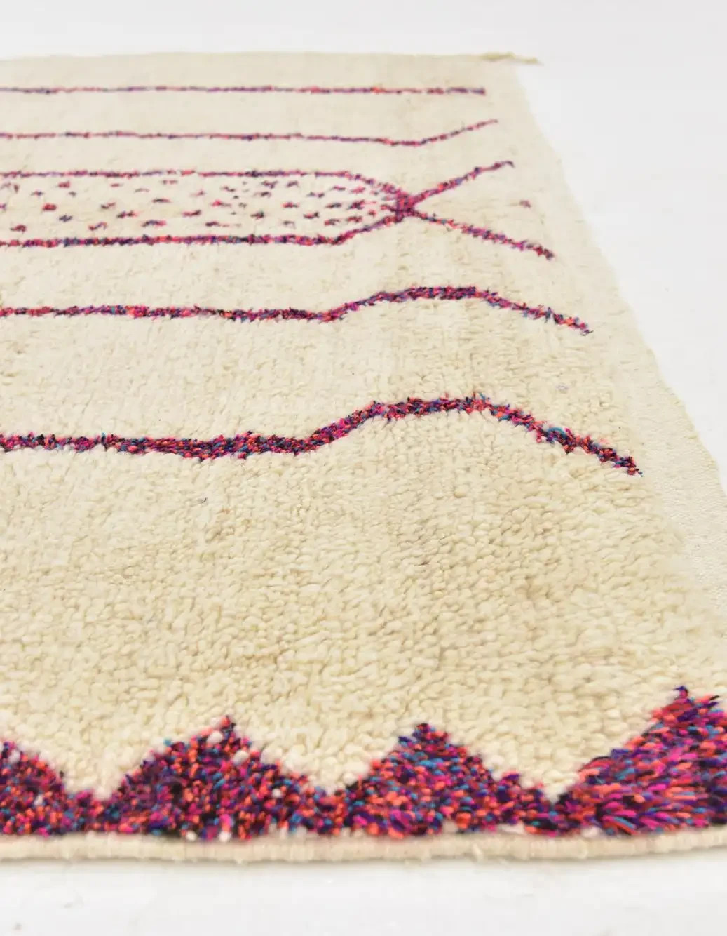 Handmade Moroccan Wool Rug Color Red, Blue, Navy Blue, Orange, Pink Design Rug