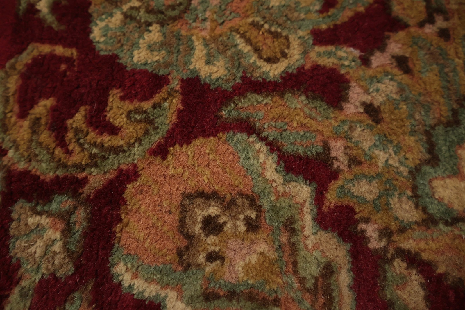 Handcrafted Floral Agra Oriental Square Rug 4×4 for Classic Interiors
