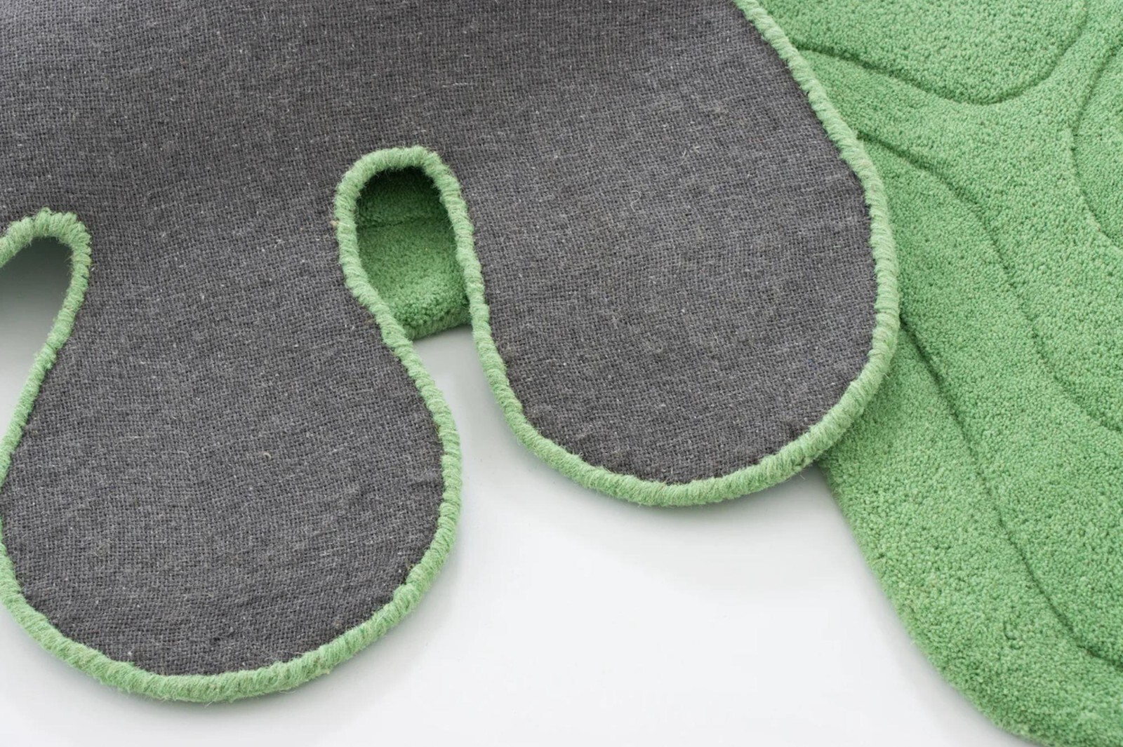 AMOEBA CELADON Hand Tufted Woolen Area Rug Carpets For Home, Bedroom Living Room