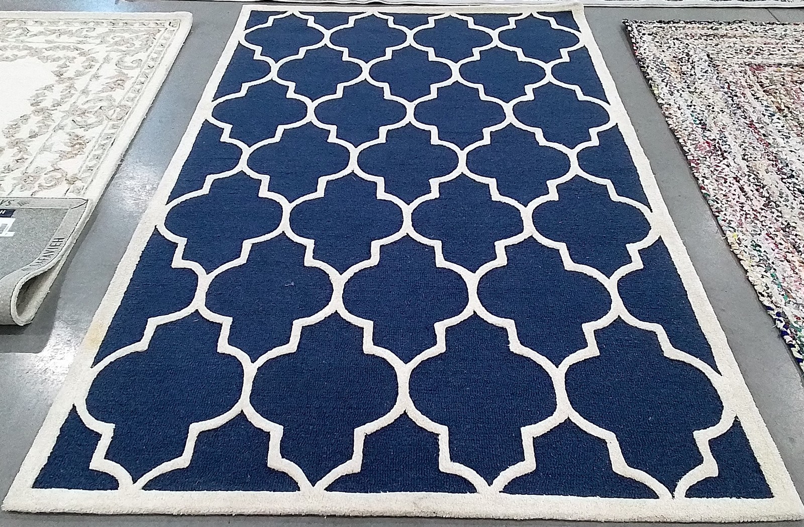NAVY / IVORY 5′-0″ x 8′-0″ Flaw in Rug, Reduced Price 1172805908 CAM134G-5