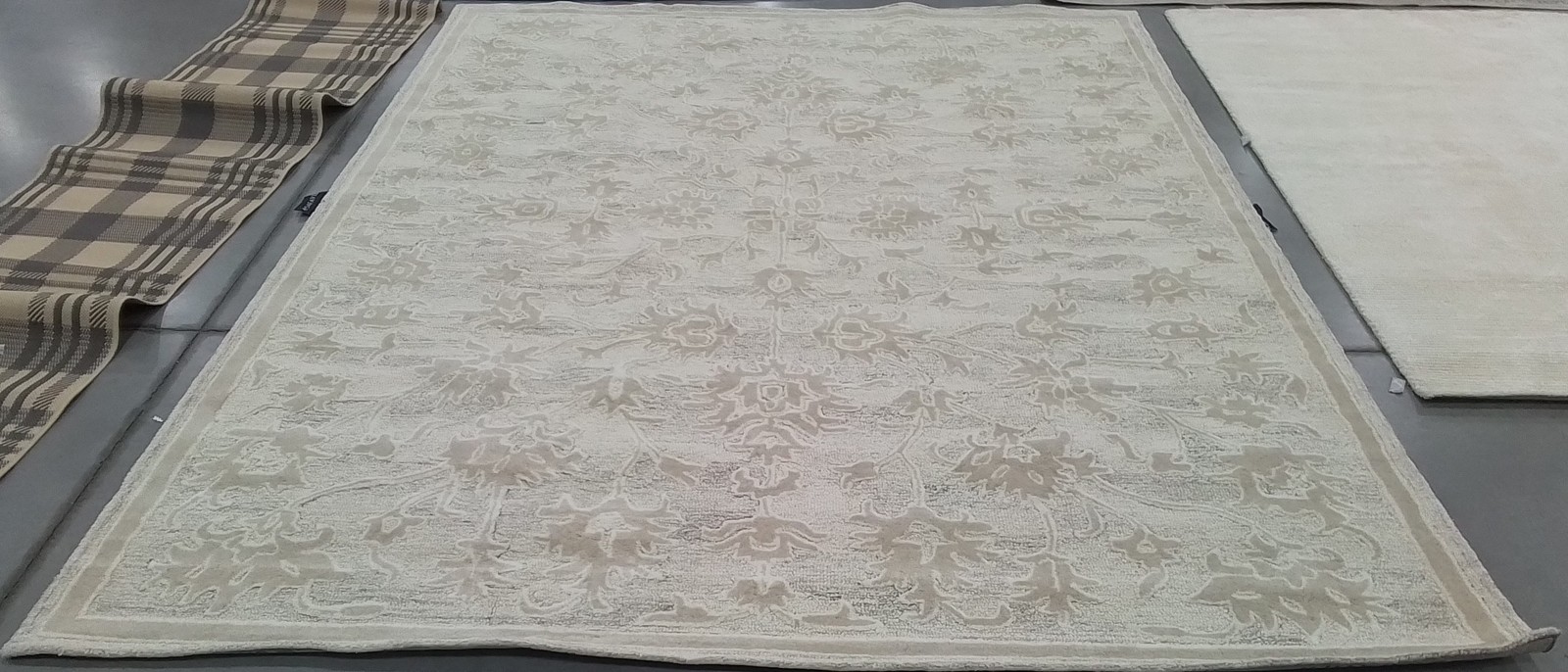 IVORY / BEIGE 8′-0″ x 10′-0″ Hole in Rug, Reduced Price 1172787389 EBN134A-8