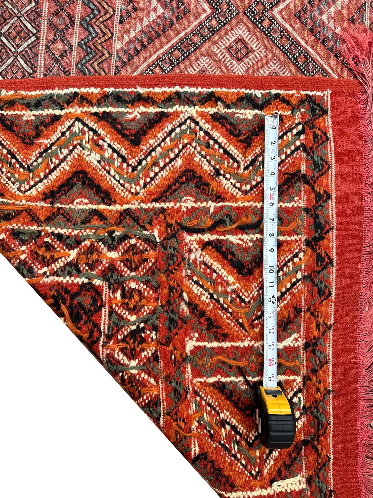 5×6 Magnificent Vintage Flatwoven Rug 137cm x 209cm