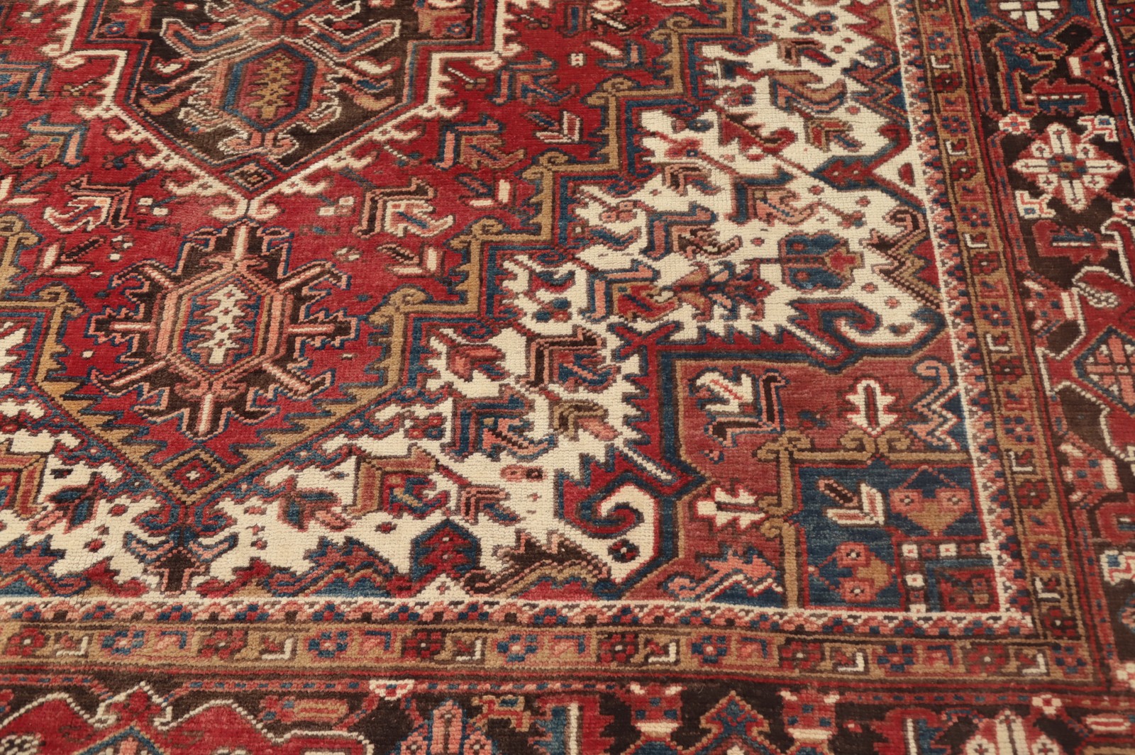 Vegetable Dye Red/ Dark Brown Wool Hand-knotted Traditional Room Size Rug 8×9