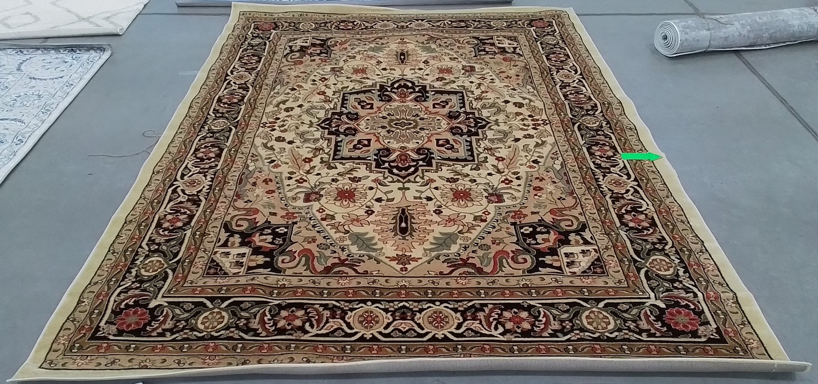 BEIGE / BLACK 8′-0″ x 10′-0″ Damaged Rug, Reduced Price 1172804104 LNH330C-810