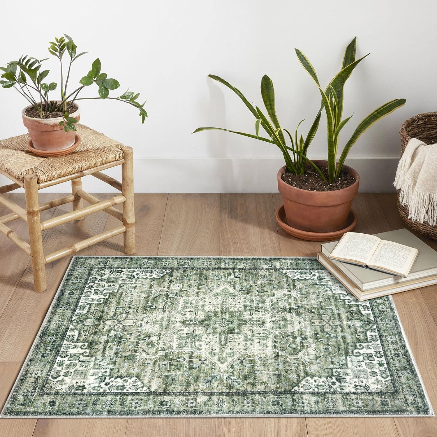 2X3 Washable Rug for Entryway, Green Soft Traditional Printed Area Rug, Slip-Res