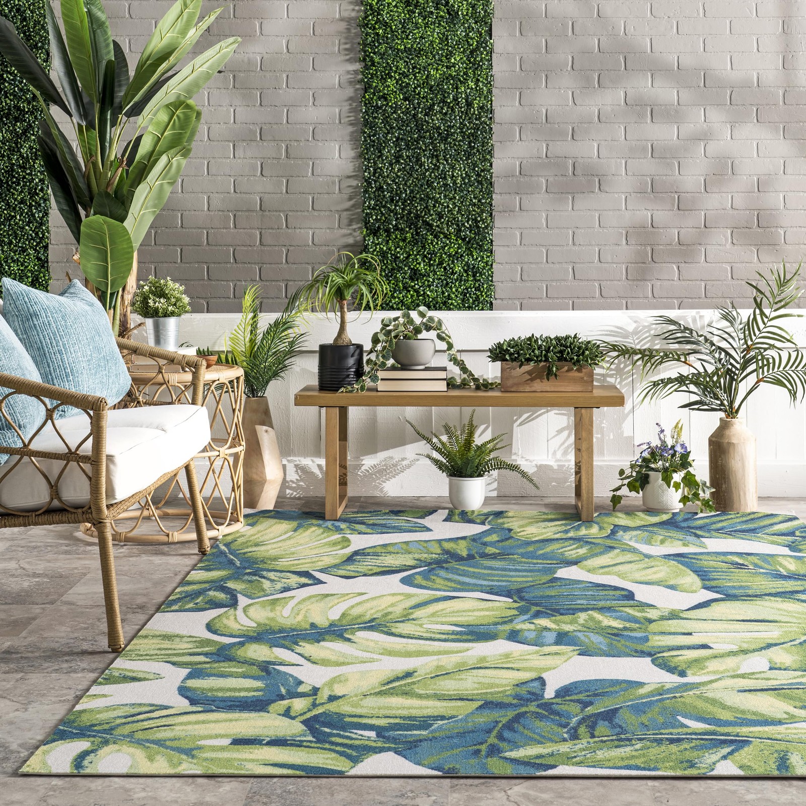 Lisa Floral Indoor/outdoor Area Rug 6′ Round Multi