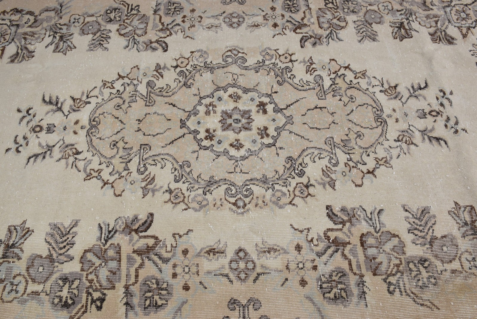 Vintage 5,7×9,4 ft Rug, Turkish Rug, Brown Oriental Rug Wool