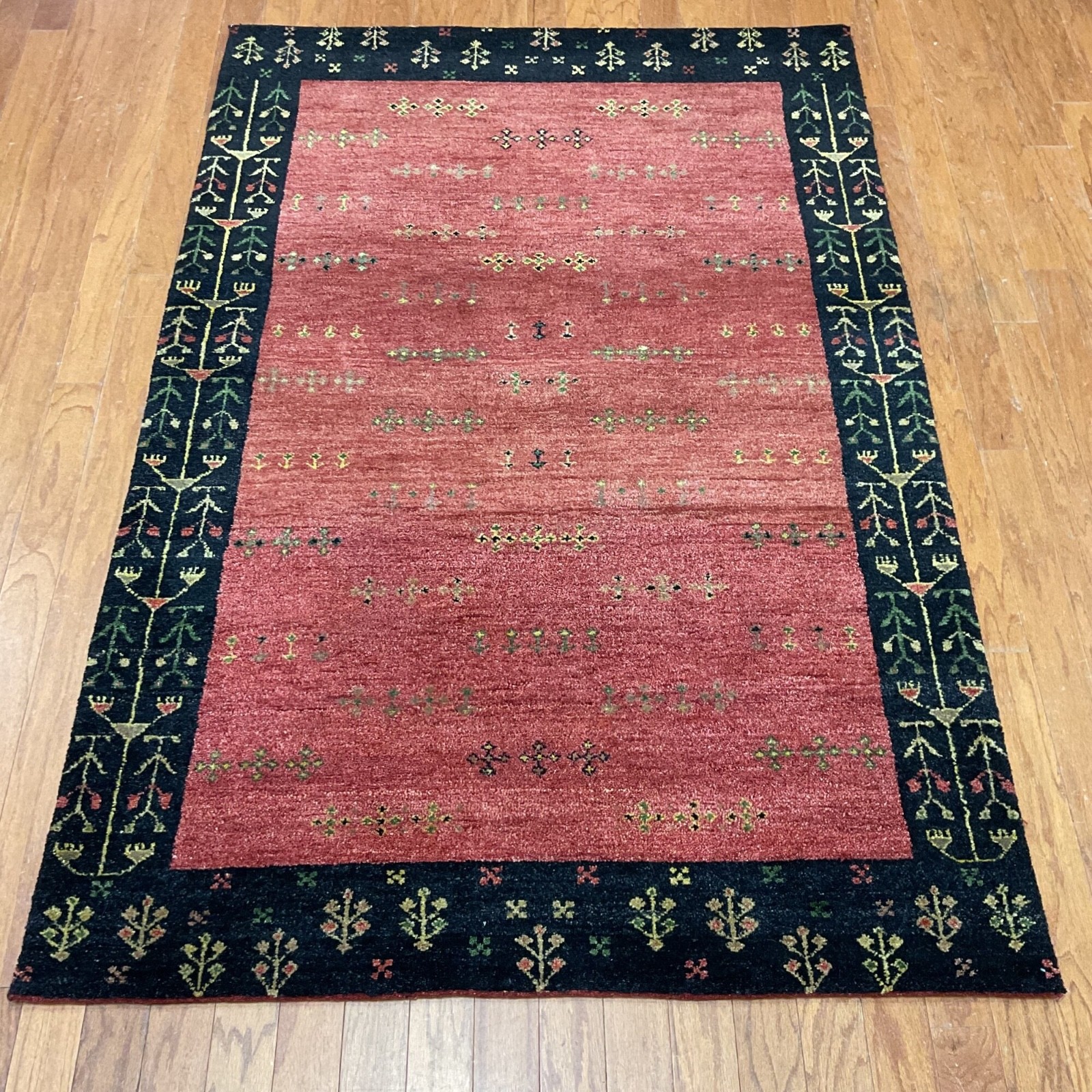 Handmade Geometric 100% Wool Living Room Area Rug 4’1 x 6’1