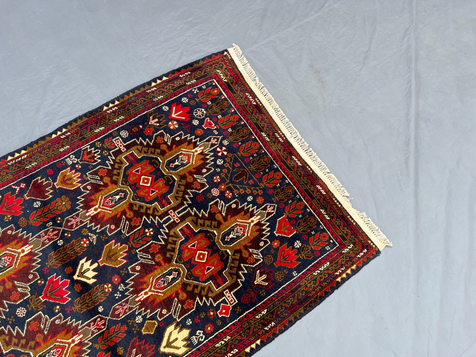 3’9 x 6’5 Ft Authentic Afghan Baluchi Tribal Rug -Deep Navy Red Floral Geometric