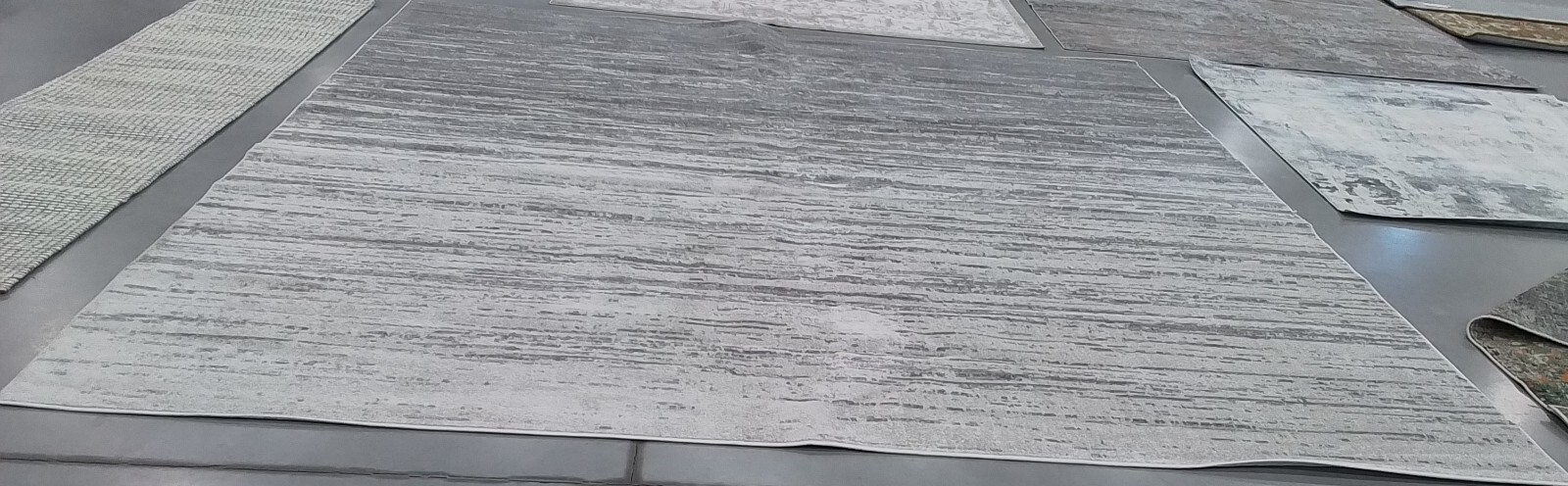 IVORY / SILVER 12′ X 12′ SQ Back Stain Rug Reduced Price 1172762024 ADR113B-12SQ
