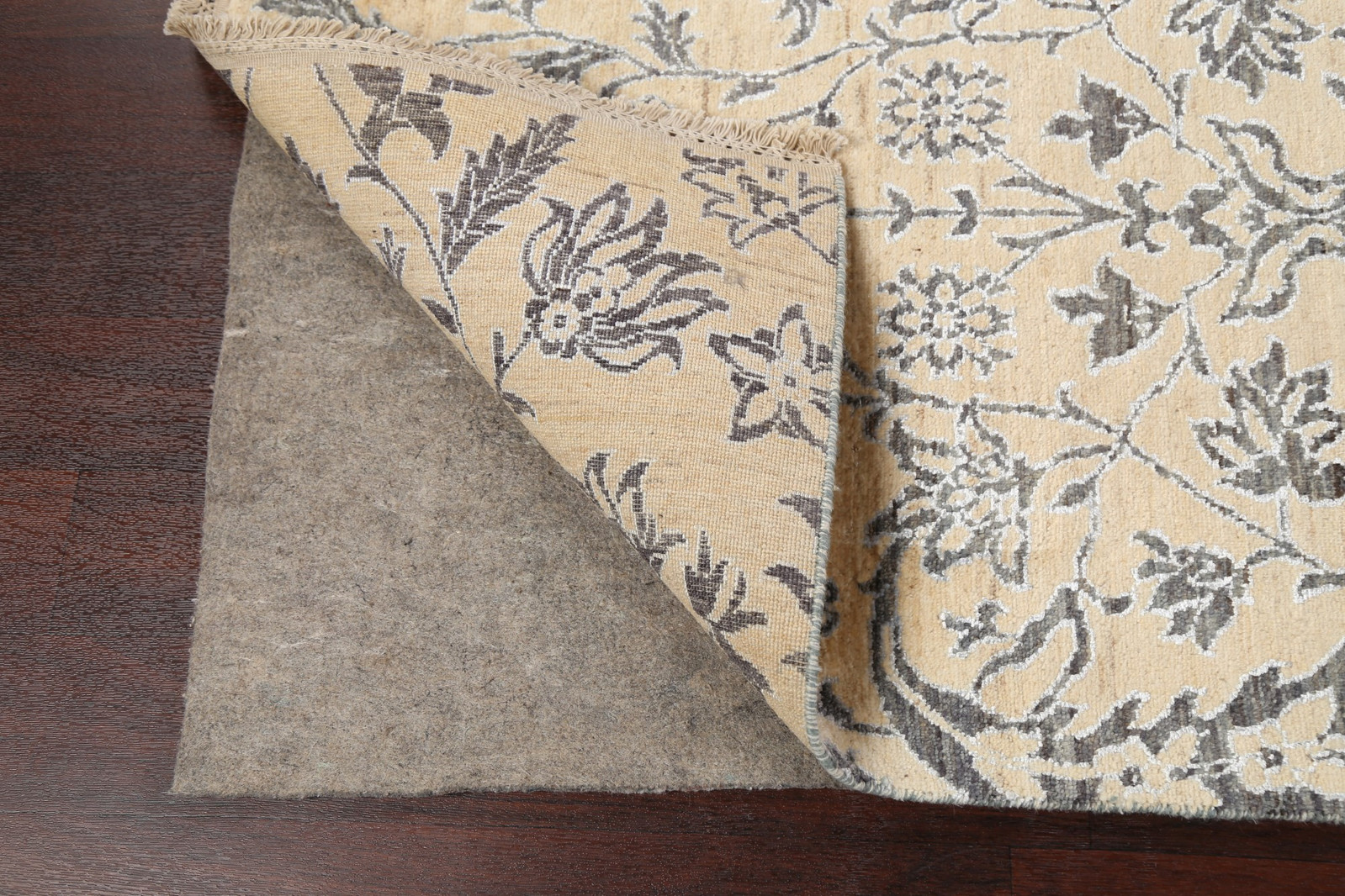 Vegetable Dye All-Over Pattern Abstract Rug 6×9 Beige Handmade Wool & Silk Rug