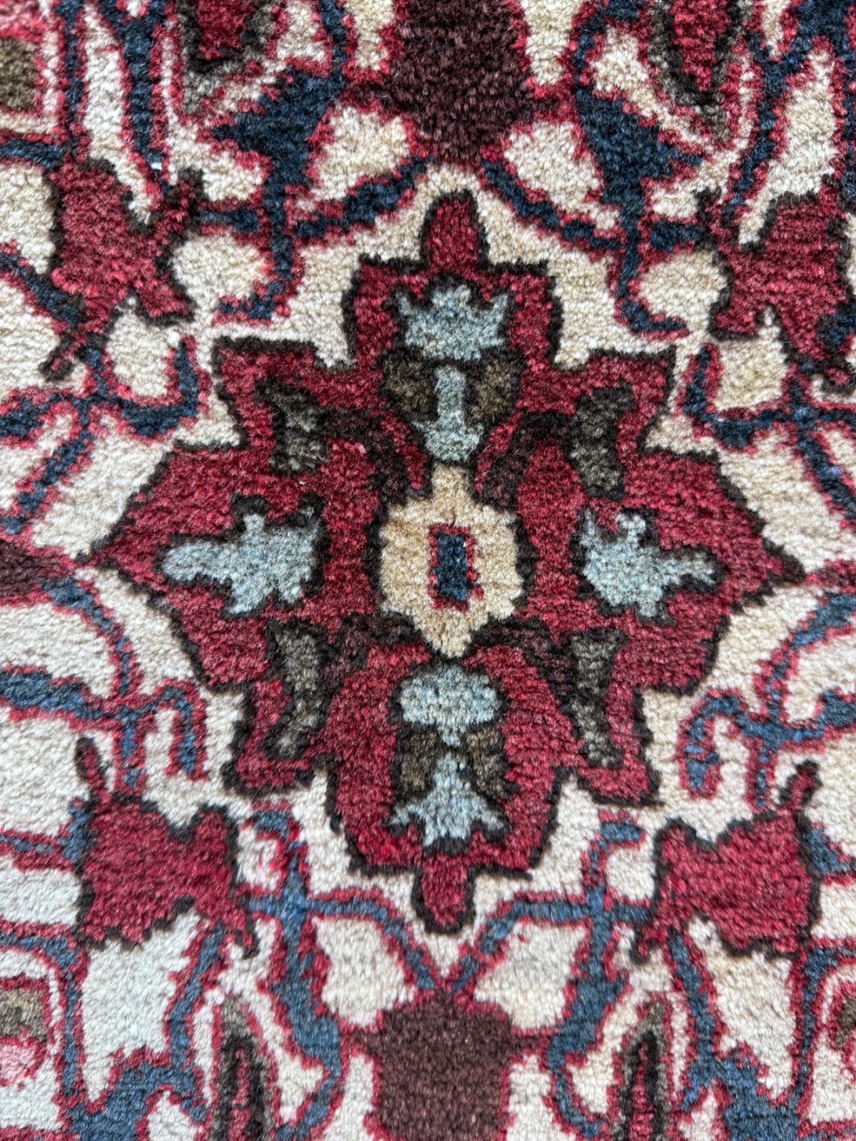 Vintage Fabulous Hand Knotted Oriental Isfahaan Wool Rug Carpet Floor Area