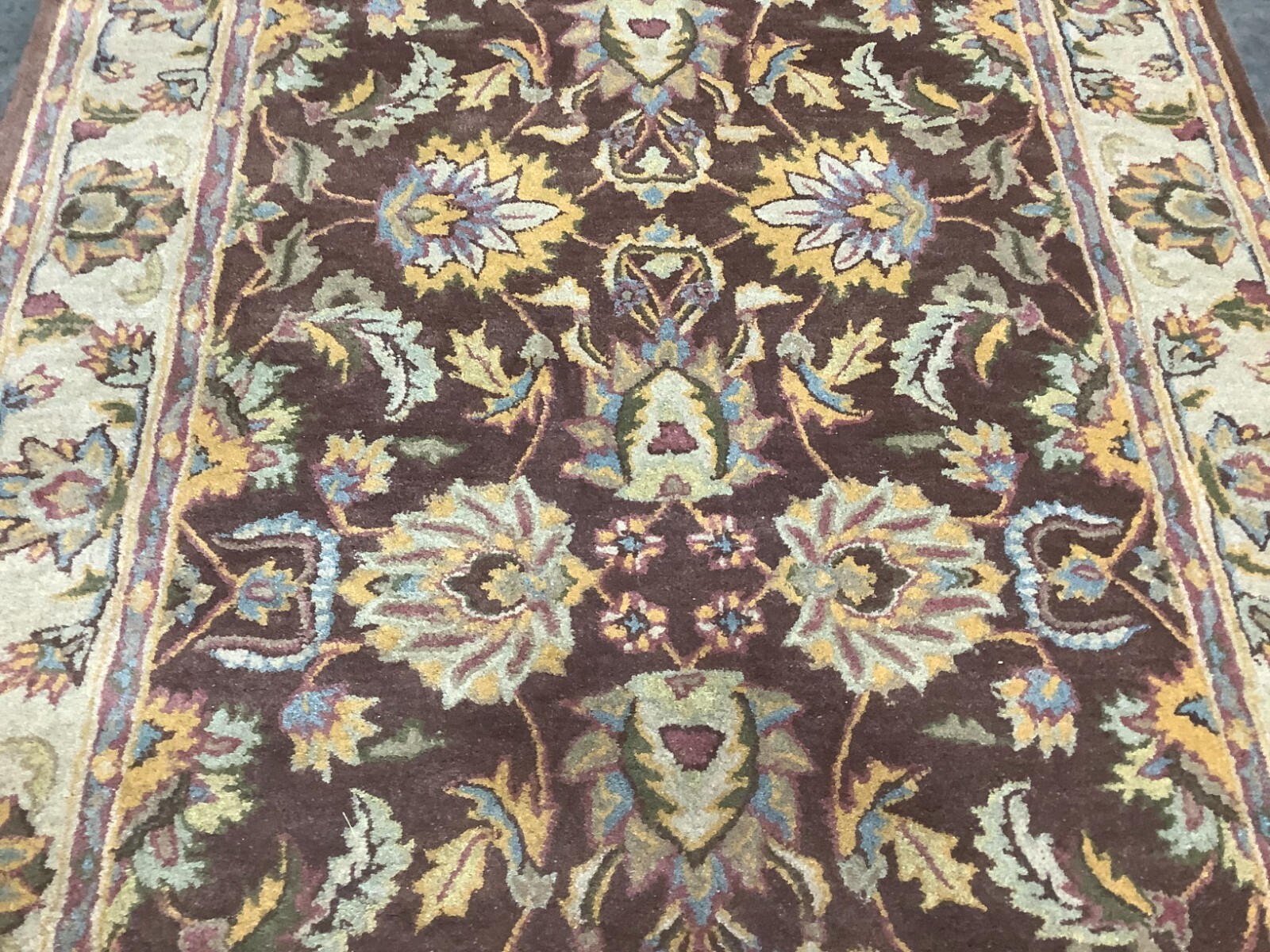 BROWN / IVORY 5′-0″ x 8′-0″ Flaw in Rug, Reduced Price 1172678076 HG912A-5