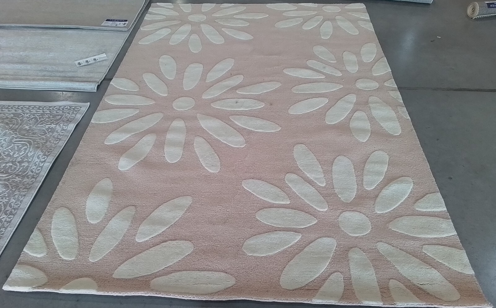 PINK / IVORY 6′ X 9′ Back Stain Rug, Reduced Price 1172775669 SFK914P-6