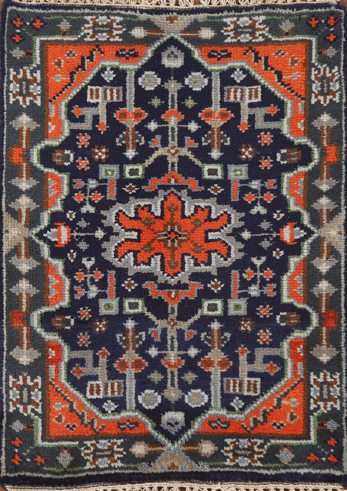 Navy Blue Heriz Serapi Beauty Hand-Knotted Indian Accent Carpet in Wool 2×3 ft