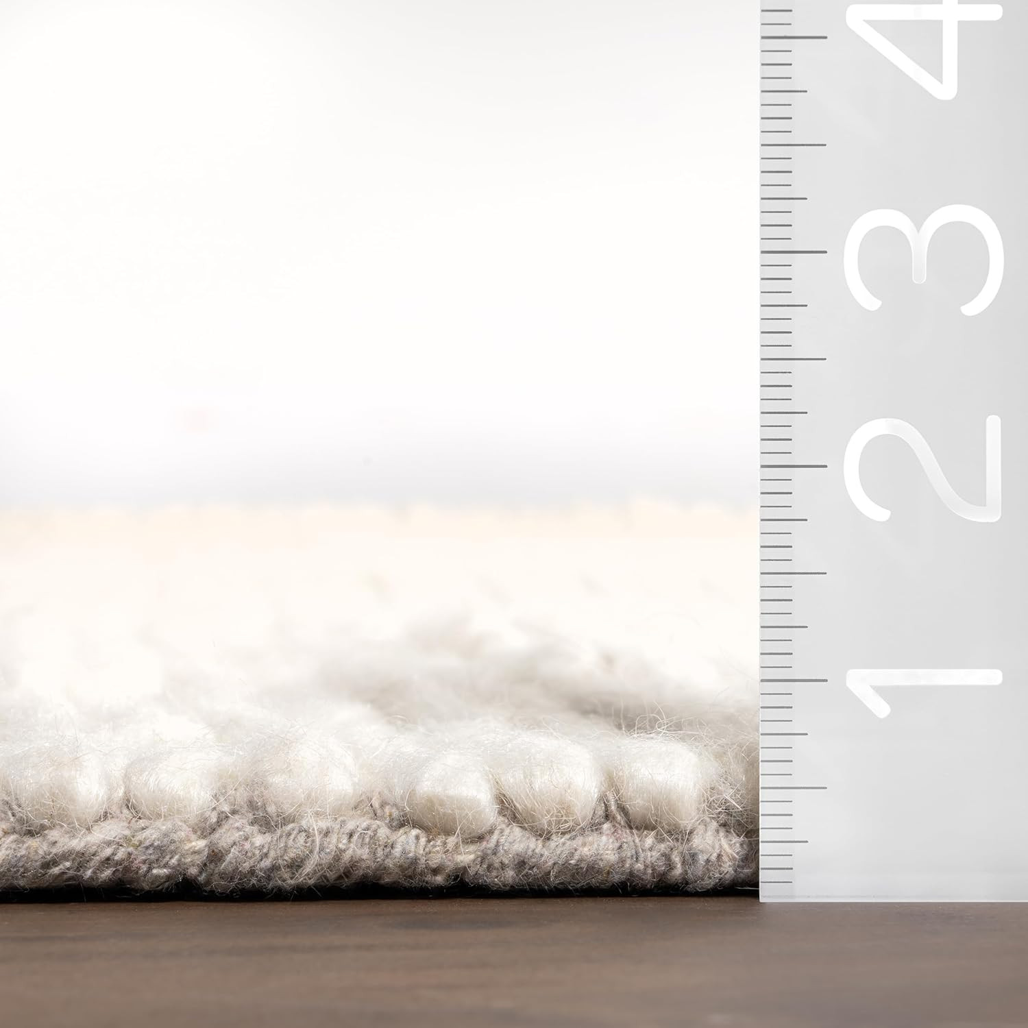 Durable Off-White Hand-Braided Wool & Cotton 2’8″ x 12′ Runner Rug