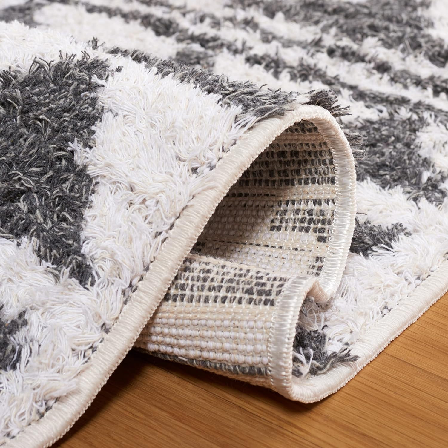 Augustine Area Rug 6’4″ x 9’6″ – Ivory & Grey Boho Design, Easy Care
