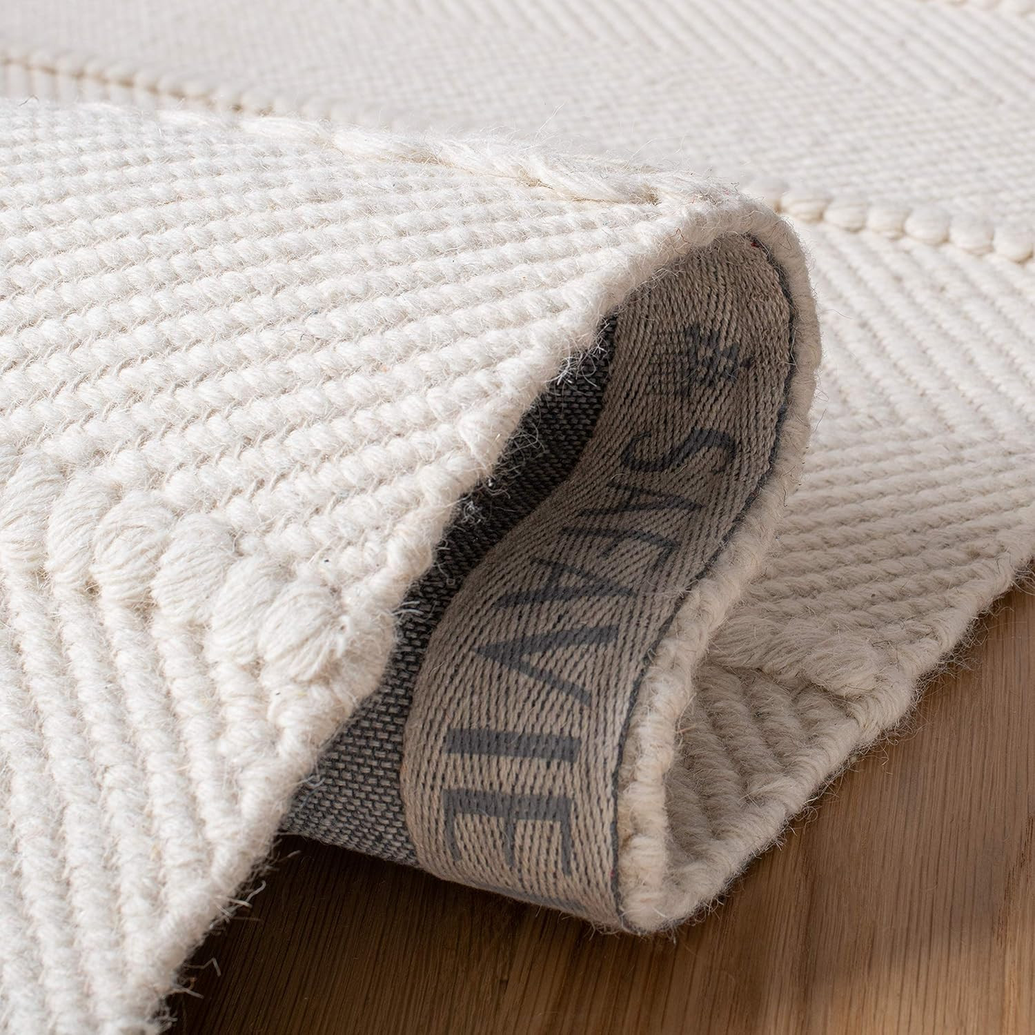 Durable Handmade Wool Area Rug 5′ x 8′ for High Traffic Spaces