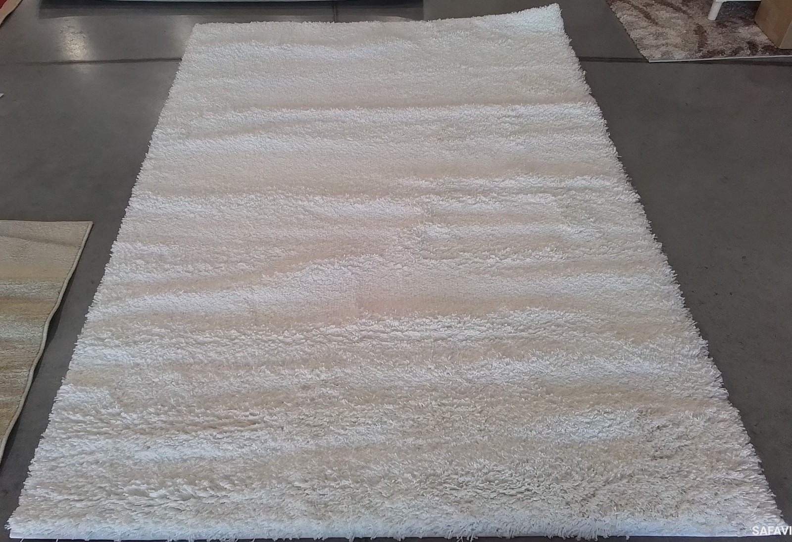 WHITE 5′-3″ x 7′-6″ Back Stain Rug, Reduced Price 1172776444 SG151-1010-5