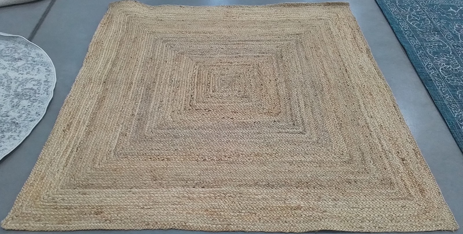 NATURAL 6′-0″ x 6′-0″ Flaw in Rug, Reduced Price 1172799584 CAP252A-6SQ