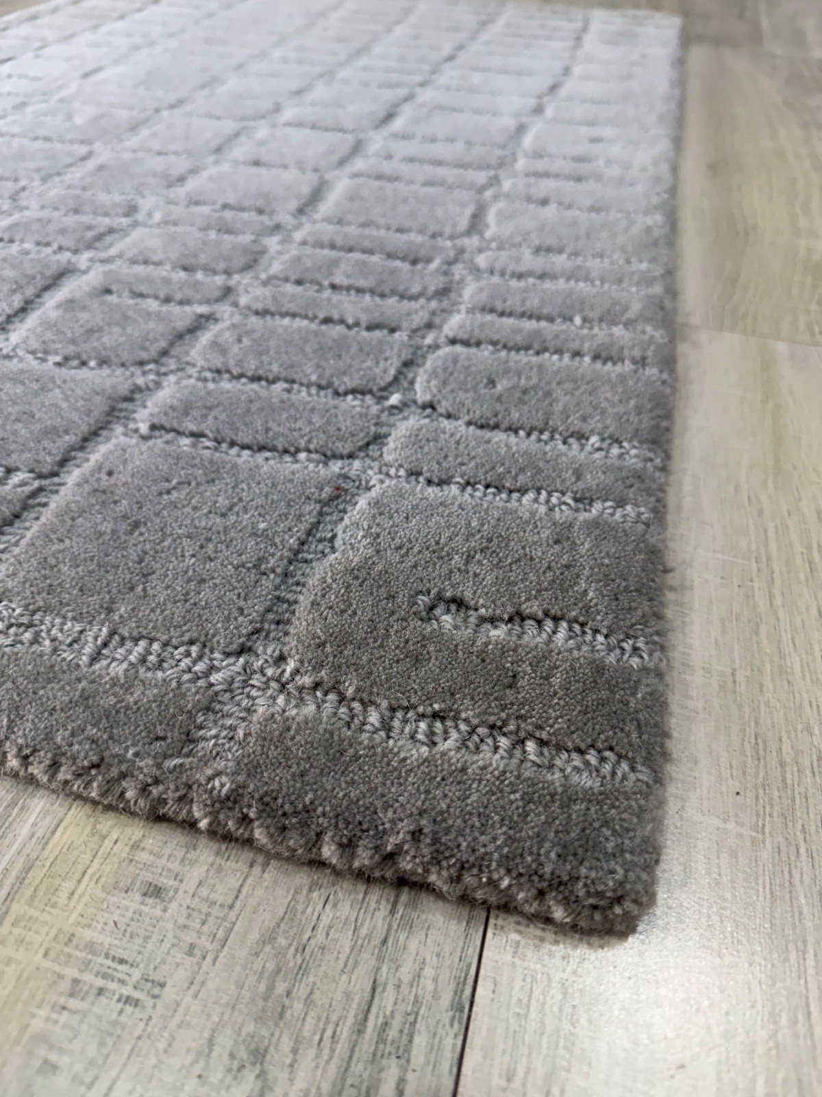 Hand Tufted Wool Rug for Kids Teens 2×3 ft Grey Minimalist Geometric Grid Lines