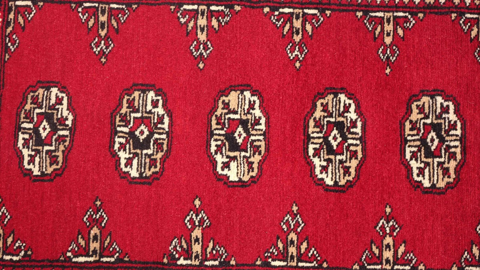 Pakistan Buchara Carpet 60X90 Hand-Knotted Red Geometric Oriental Short Pile