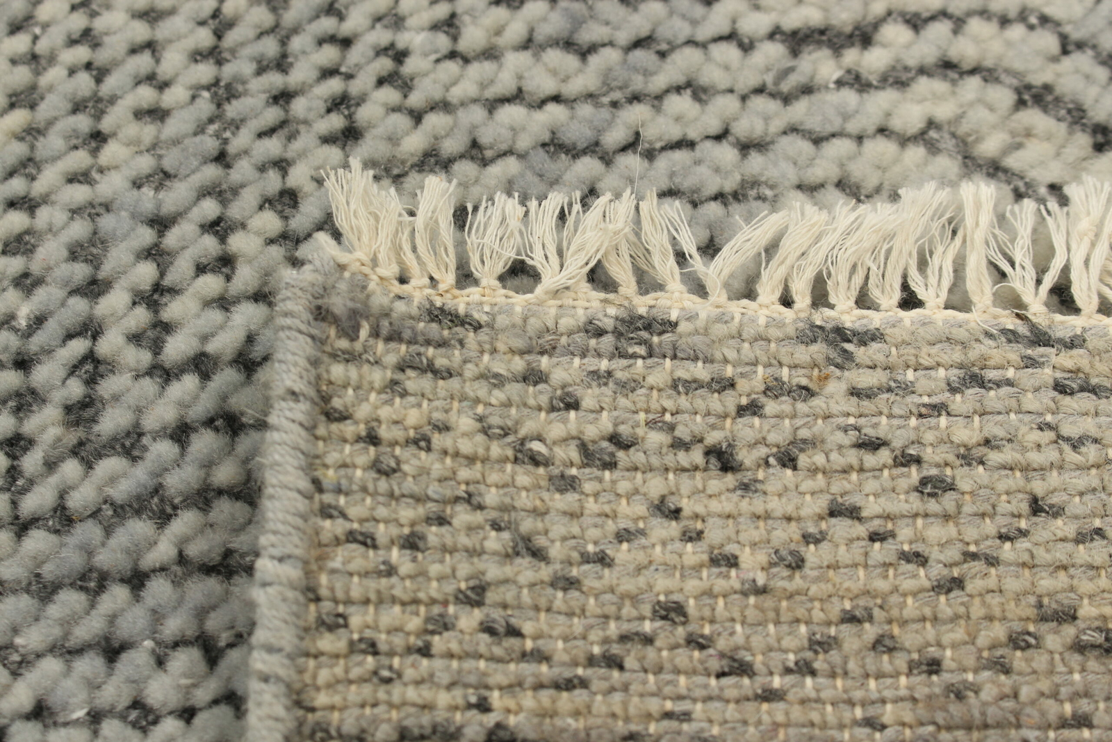 Genuine Modern Grass Design 7’8″ x 9’6″ Area Rug Carpet