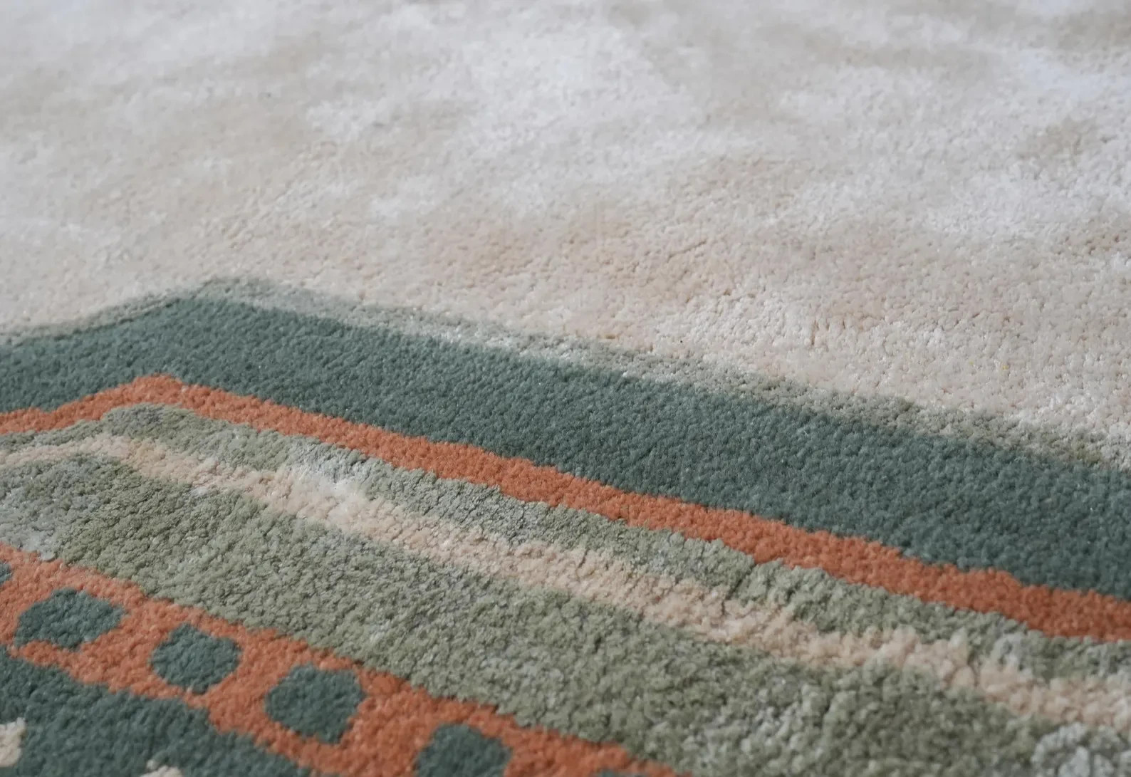 Hand Tufted Wool Area Rug | Sage Green Floral Border For Living Room carpet