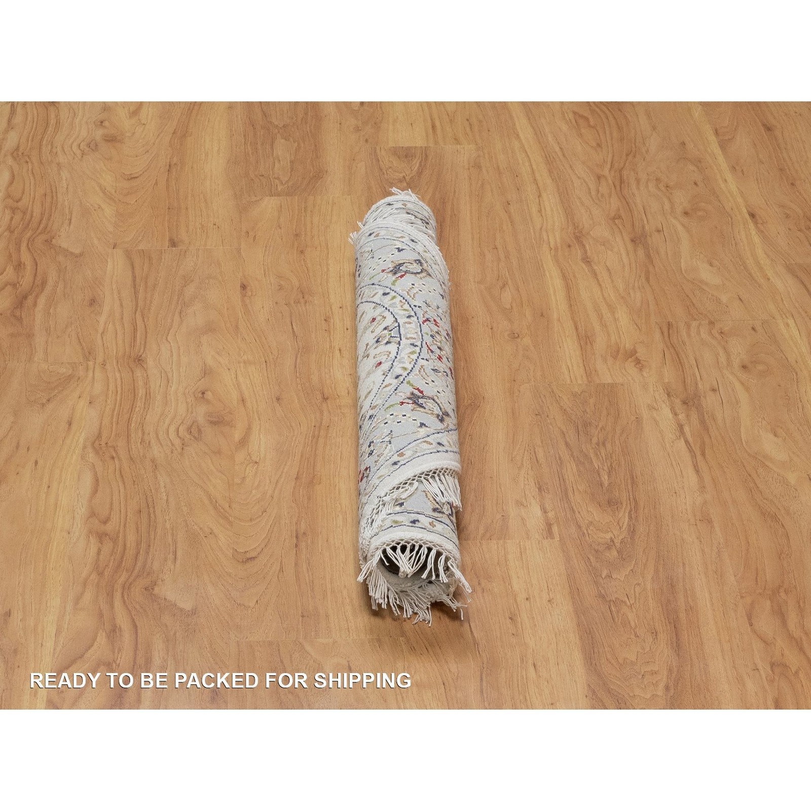 3’3″x3’3″ Ivory Wool and Silk Nain Flower Design Hand Knotted Round Rug 92131