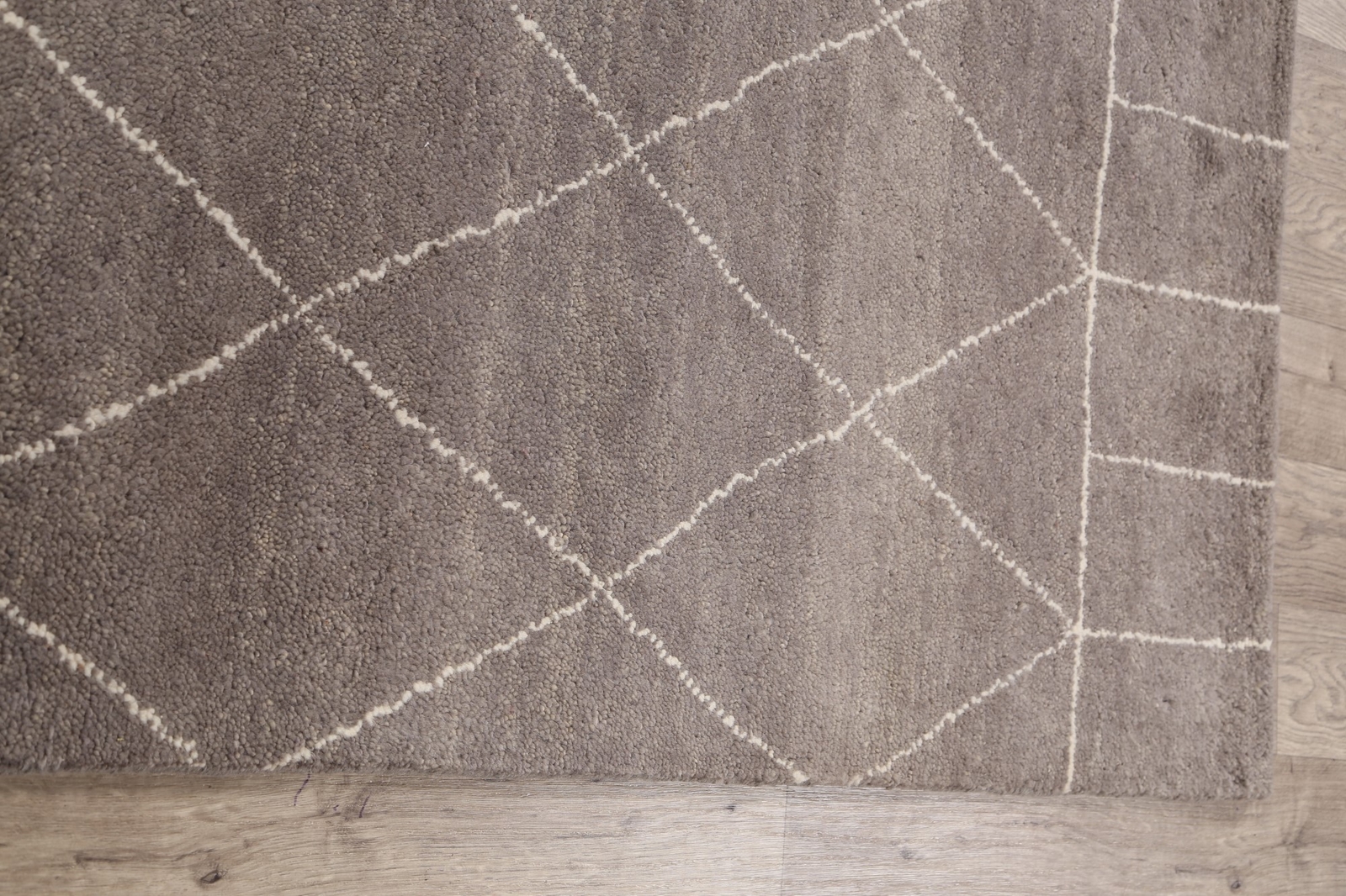 Artisan Luxury Hand-Knotted Wool Accent Rugs for Any Space Flooring 5×8 ft