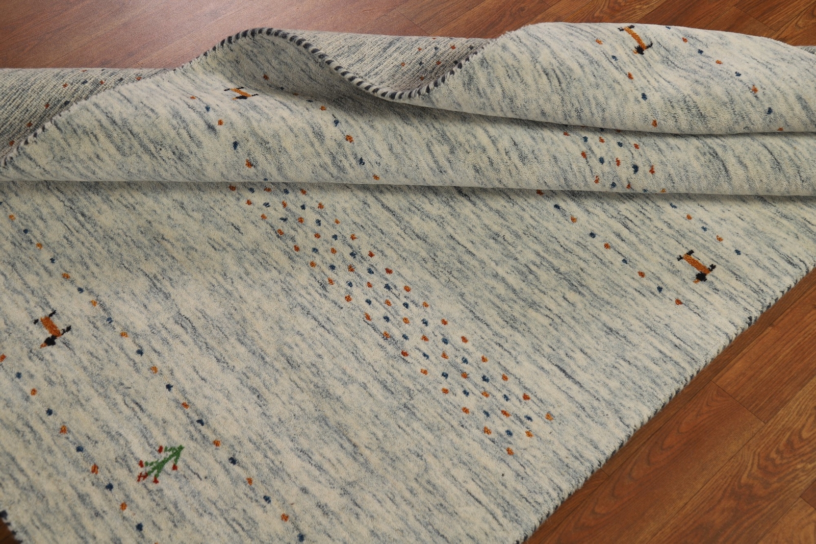 Versatile Gabbeh Ivory Wool Tribal Foyer Rug Ideal for Any Room 4×6 ft