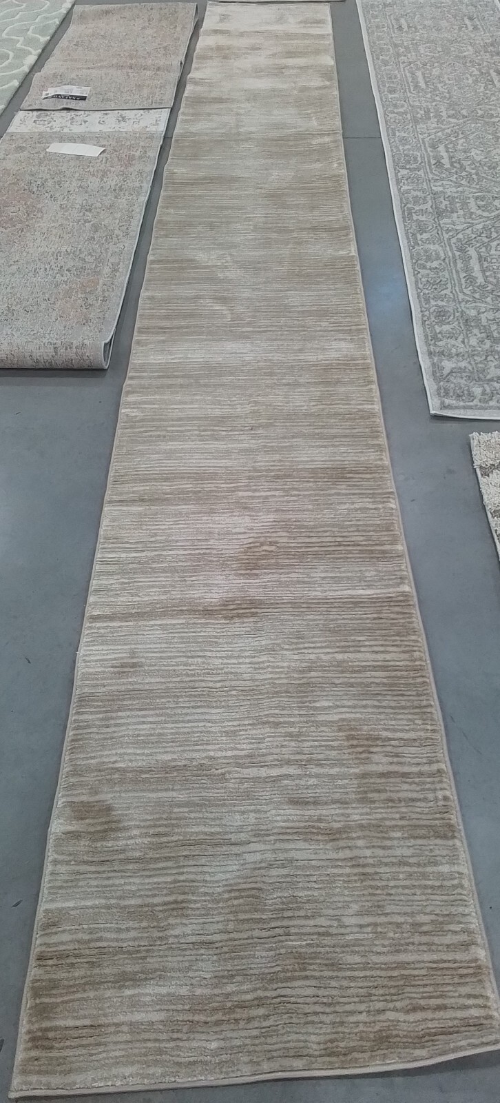 CREME 2′-2″ x 16′-0″ Stained Rug, Reduced Price 1172775740 VSN606F-216