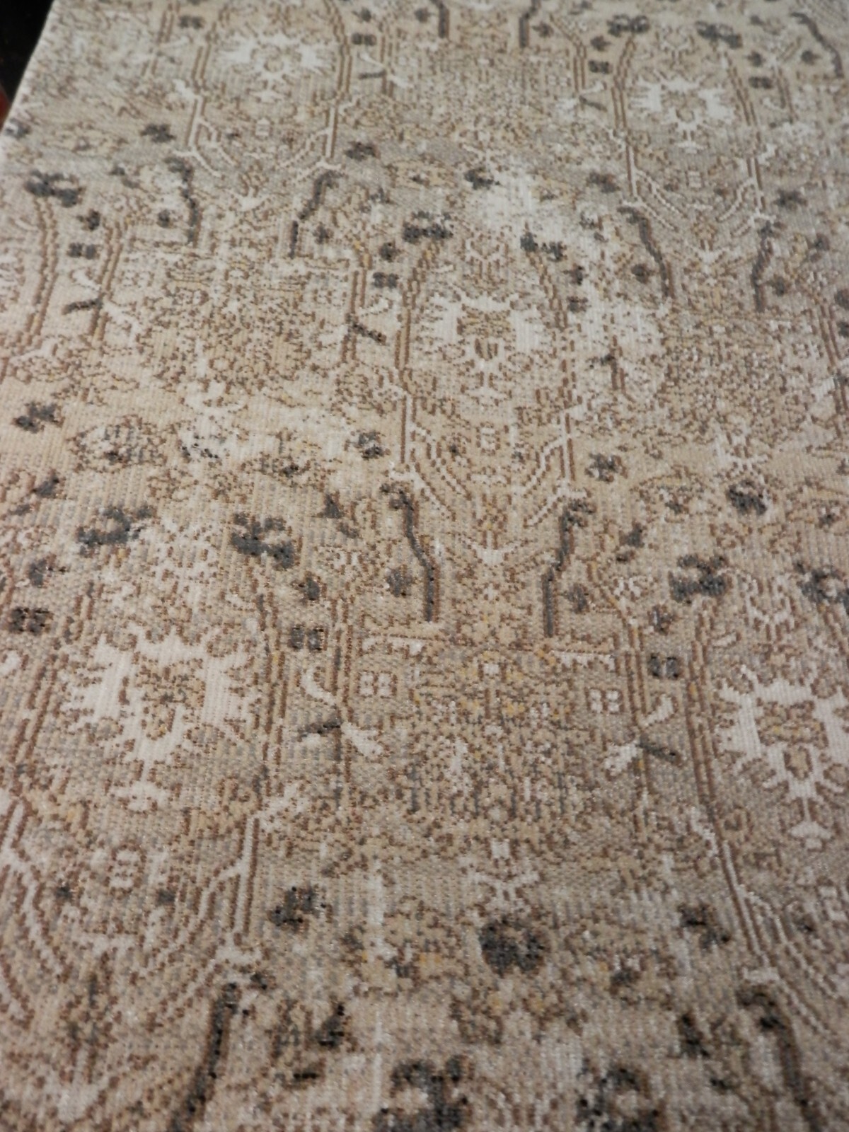 BARBERA KING INDOOR /OUTDOOR VINTAGE BOHO RUG 63 IN. X 7′ FT CHOICE OF COLOR