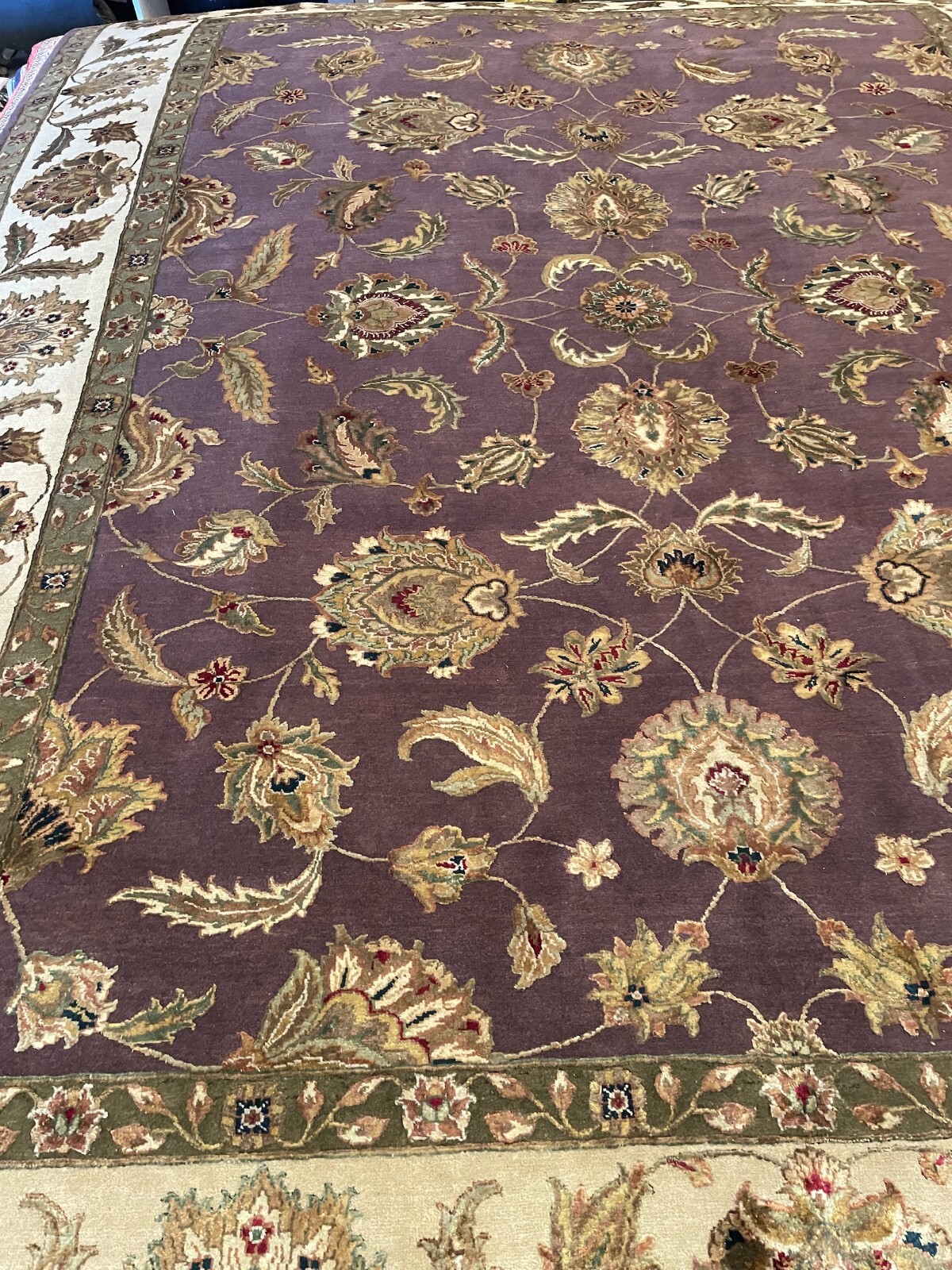 Hand-Woven Wool Area Rug 9 x 11.5